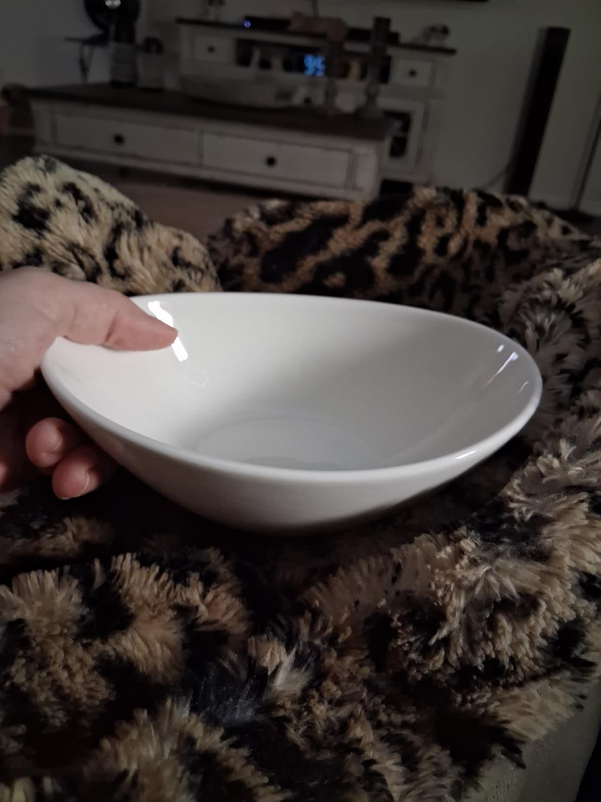 DOWAN Ceramic Dip Bowls, 3 oz 8 Pack Dipping Bowl, Mini Serving Bowls for Side Dishes, Sushi Soy Sauce Dish, Gravy Boat Porcelain Dipping Sauce Cups for BBQ and Party Dinner, Soft White customer photo 1