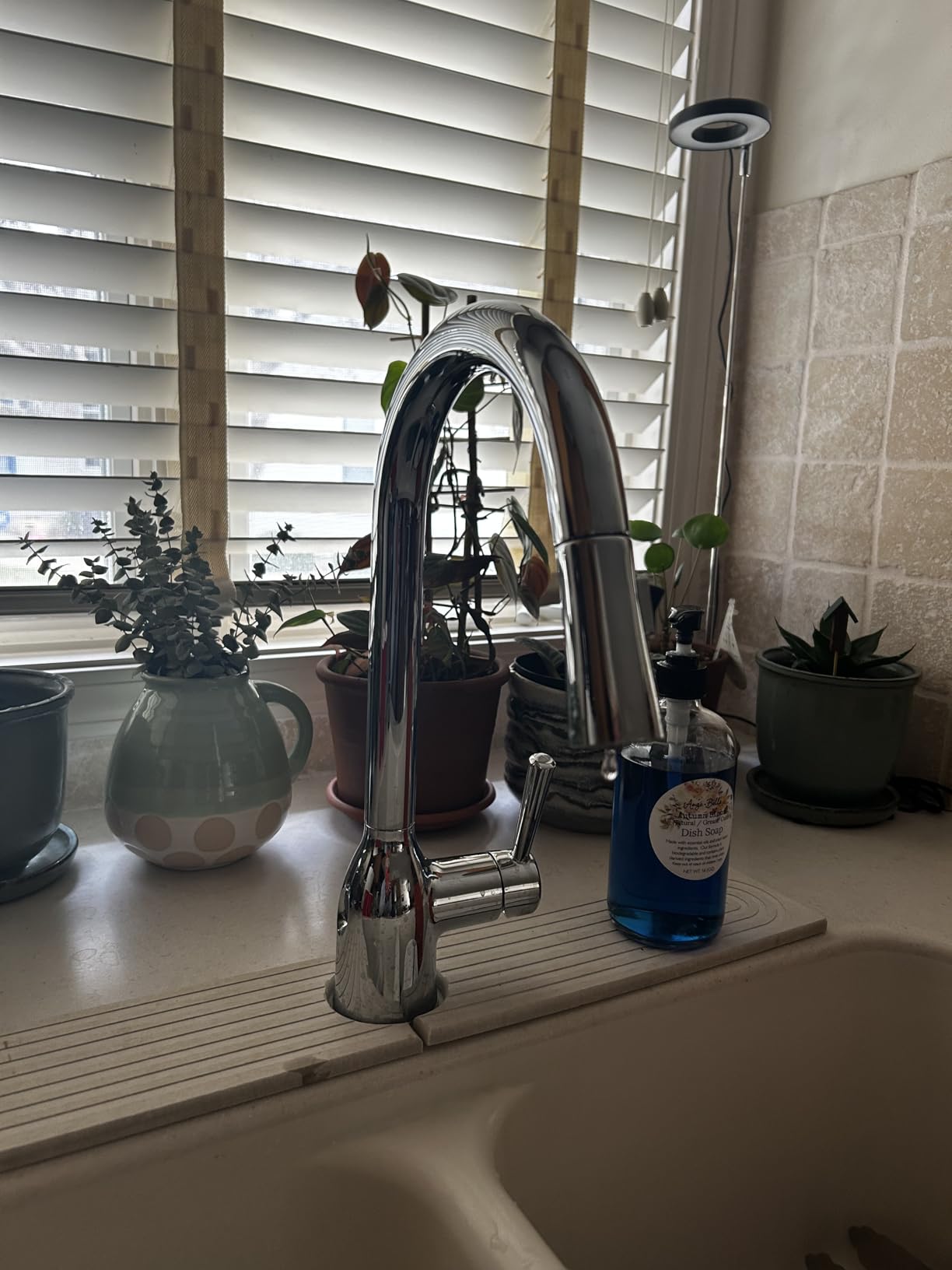Moen Adler Spot Resist Stainless One-Handle High Arc Pulldown Kitchen Faucet with Power Clean, 87233SRS customer photo 1