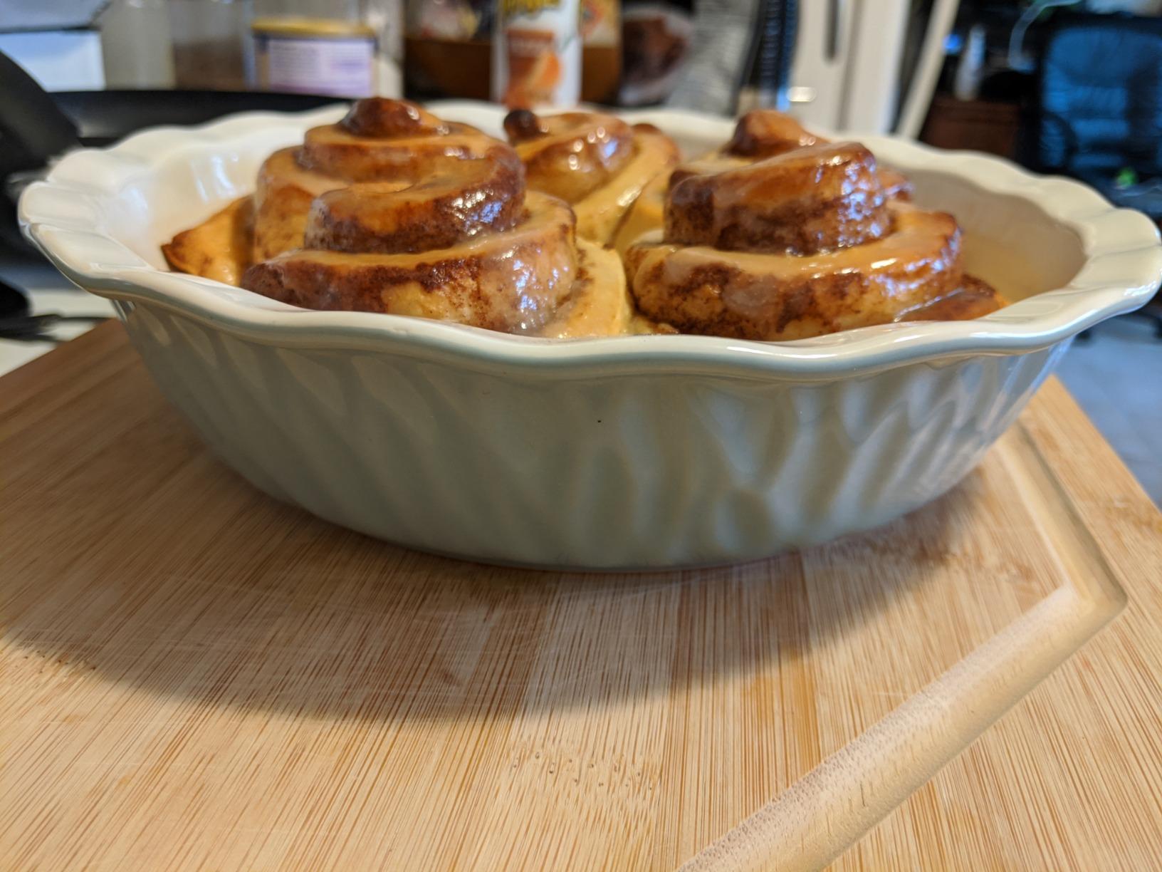 KOOV Ceramic, 9 Inches Pie Plate, Pie Dish for Dessert Kitchen, Round Baking Dish Pan for Dinner, Wrapping Upgrade, Reactive Glaze (Nebula Blue) customer photo 2