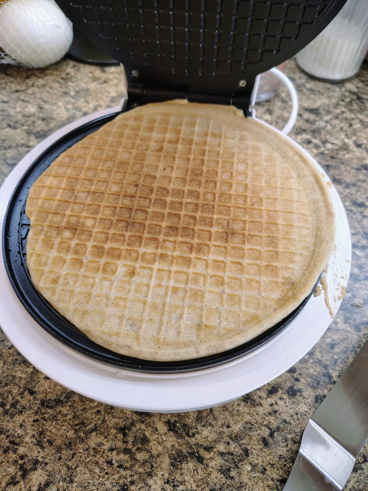 Proctor Silex Waffle Cone and Ice Cream Bowl Maker with Browning Control, Shaper Roller and Cup Press, 7.5