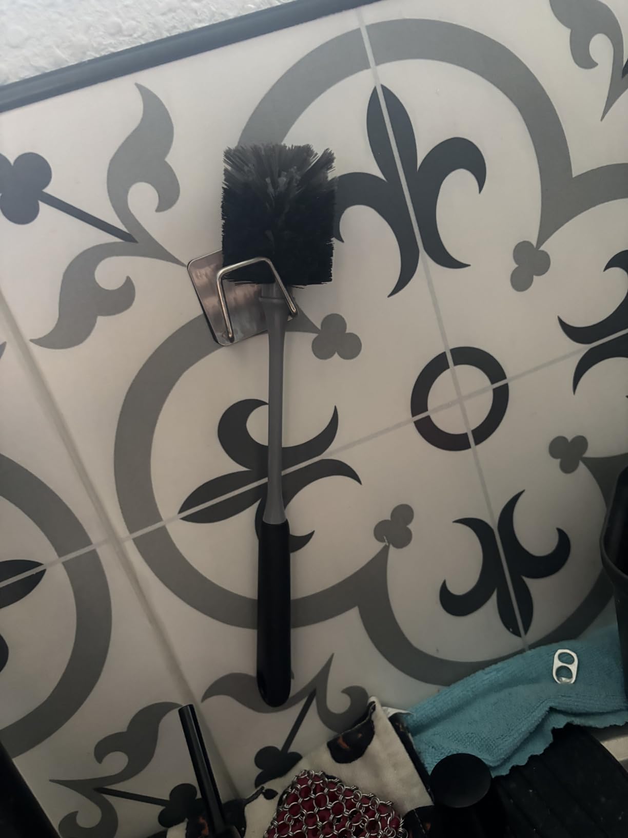 MR.SIGA Long Handle Bottle Brush, Flexible Scrub Brush for Water Bottles, Glasswares, Mugs, Black, 2 Pack customer photo 1