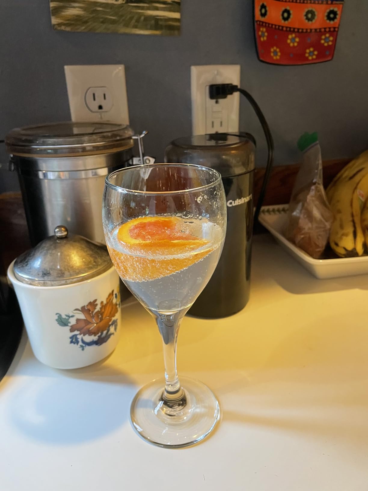 Drinkmate OmniFizz Sparkling Water and Soda Maker, Carbonates Any Drink, ULTIMATE BUNDLE - Includes three 60L CO2 Cylinders, Two Carbonation Bottles, and Fizz Infuser (Matte Black) - Customer Photo 1