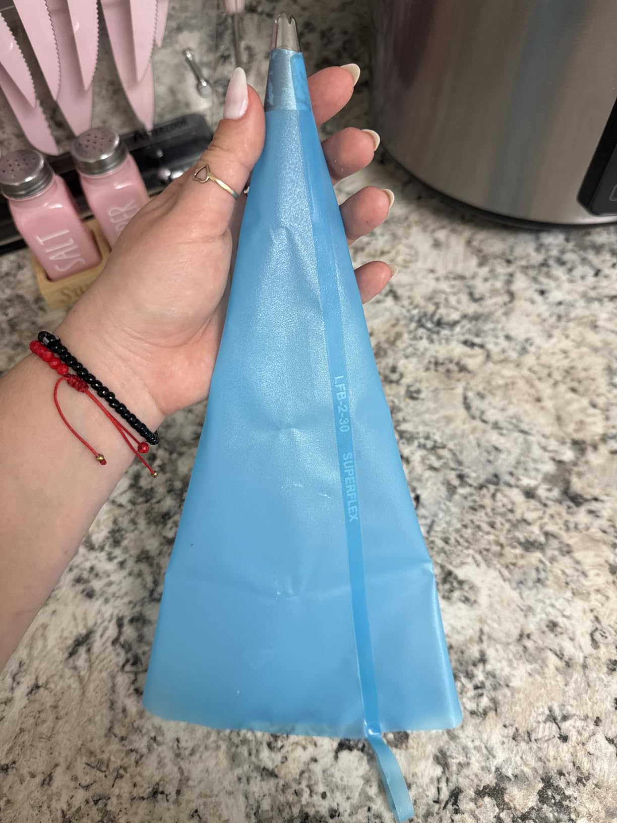 Piping Bags and Tips Set, Cake Decorating Kit Supplies, Frosting Piping Kit for Baking with Pastry Bags and Tips, Standard Converters, Silicone Rings, Reusable Piping Bags for Cookie Icing, Cupcake customer photo 2