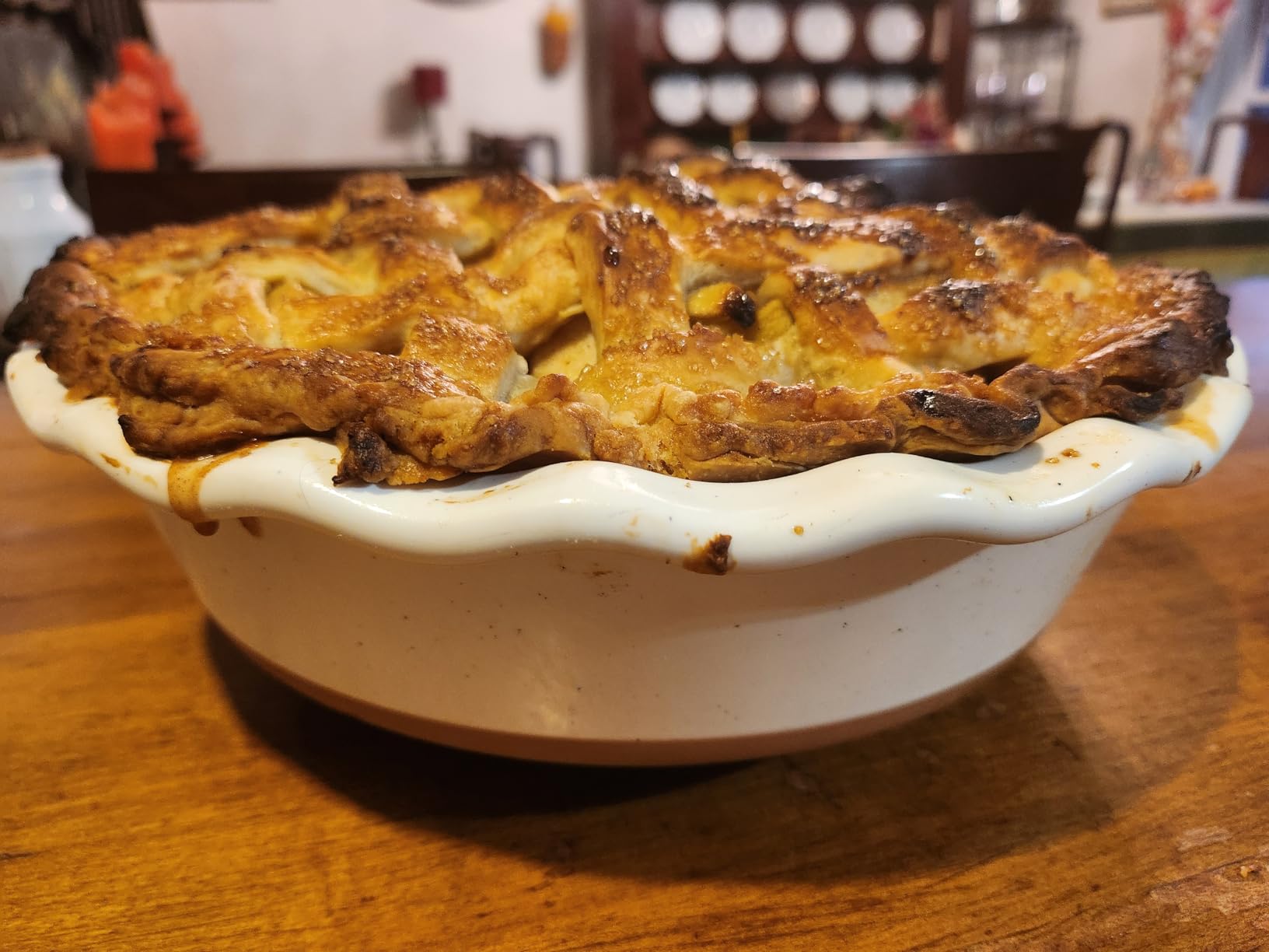 MORA Ceramic Pie Pan for Baking - 9 inch - Deep and Fluted Pie Dish for Old Fashion Apple Pie, Quiche, Pot Pies, Tart, etc - Modern Farmhouse Style Porcelain Ceramic Pie Plate - Vanilla White customer photo 1