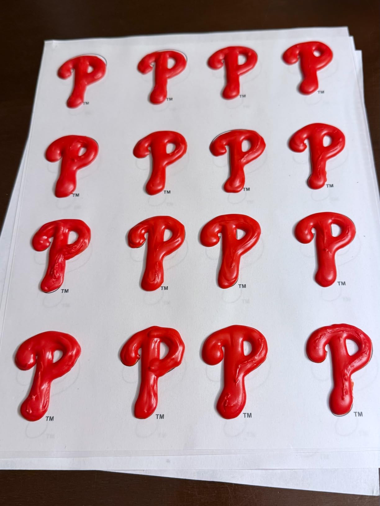 122Pieces Tipless Piping Bags - 100pcs Disposable Piping Pastry Bag for Royal Icing/Cookies Decorating - 10 Pastry Bag Ties,10 Clips &2 Scriber Needle - Best Cookie/Cake Decorating Tools (10 Inch) customer photo 2