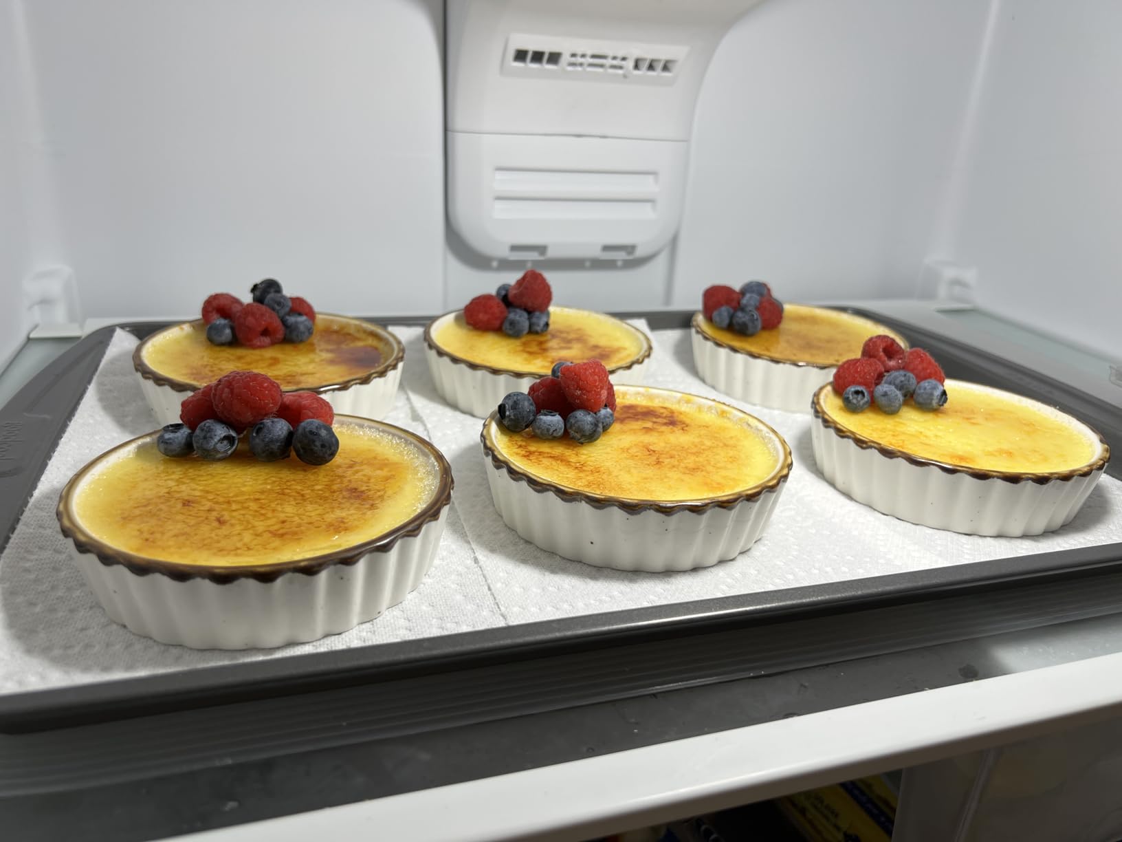 ONEMORE Ramekins 4 oz - Oven Safe Shallow Ramekins for Creme Brulee - Set of 6 customer photo 1