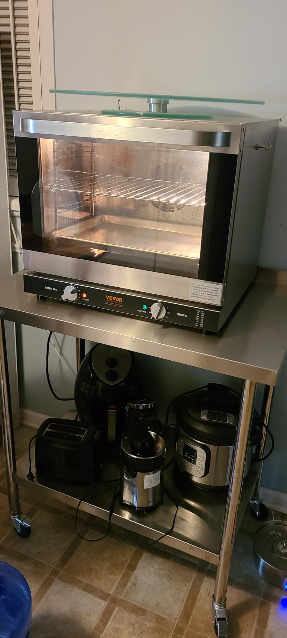 VEVOR Commercial Convection Oven, 66L/60Qt, Half-Size Conventional Oven Countertop, 1800W 4-Tier Toaster w/Front Glass Door, w/Trays Wire Racks Clip Gloves, 120V - Customer Photo 1