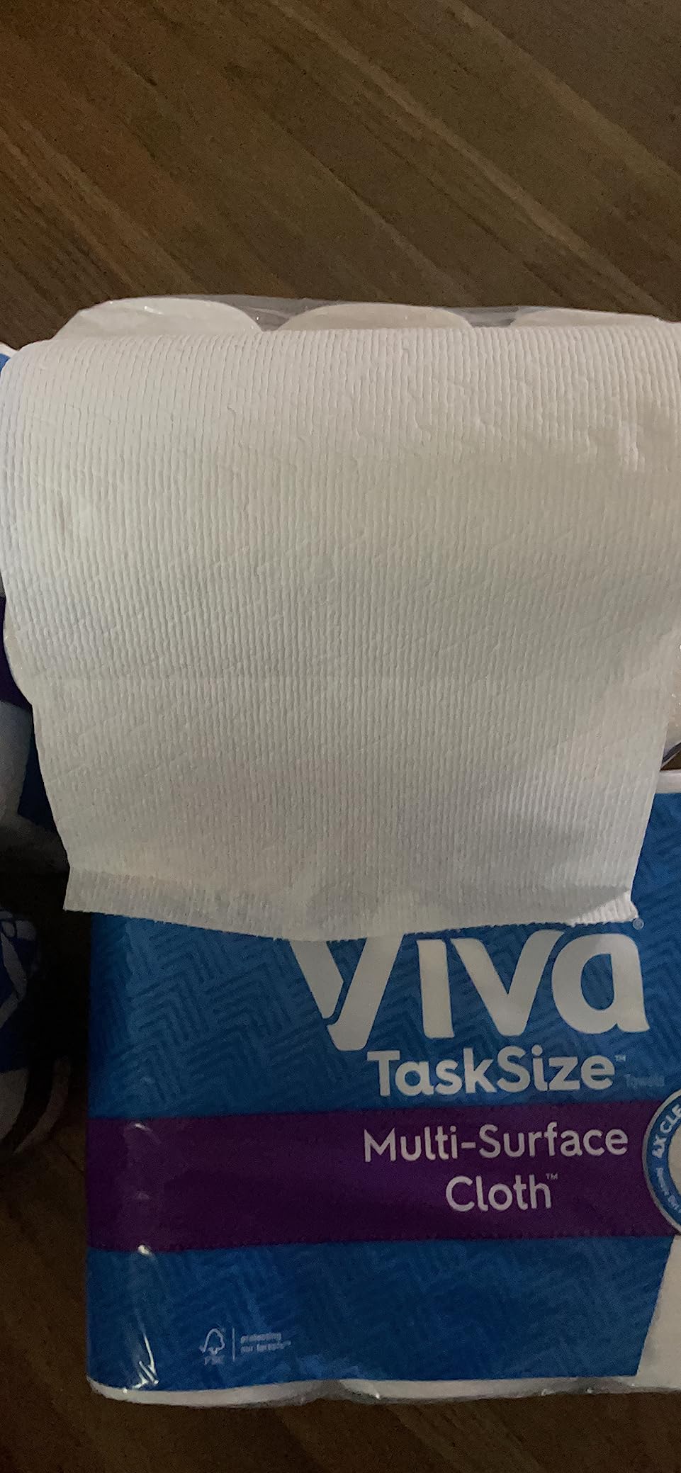 Viva Multi-Surface Cloth Paper Towels, Task Size - 12 Super Rolls (2 Packs of 6) - 81 Sheets Per Roll - Customer Photo 2
