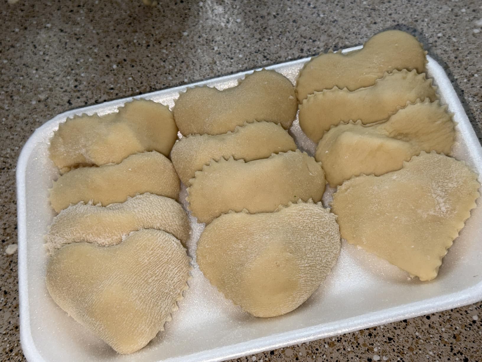 TACGEA Ravioli Stamp Maker Cutter with Roller Wheel (Set of 4), Wooden Handle and Fluted Edge, for Ravioli, Pasta, Dumplings Lasagna, Pierogi customer photo 2