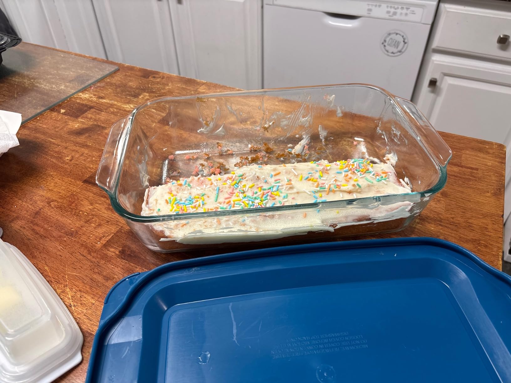 Pyrex Deep 9x13-Inch Glass Baking Dish with Lid, Deep Casserole Dish, Glass Food Container, Oven, Freezer and Microwave Safe, Clear Container - Customer Photo 3