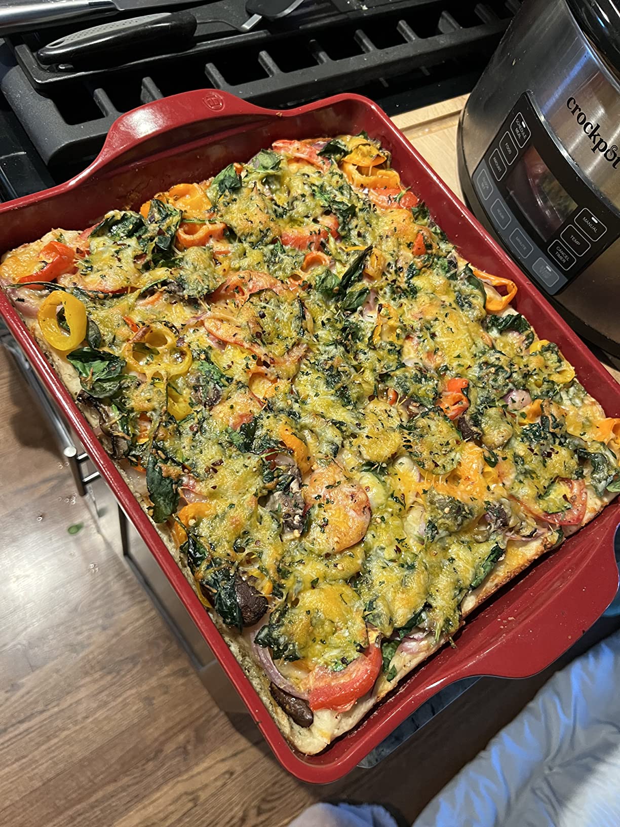 Emile Henry, Burgundy Focaccia Bread Pan/Detroit Style Pizza, 15.9 x 12.4 x 2.7in customer photo 1