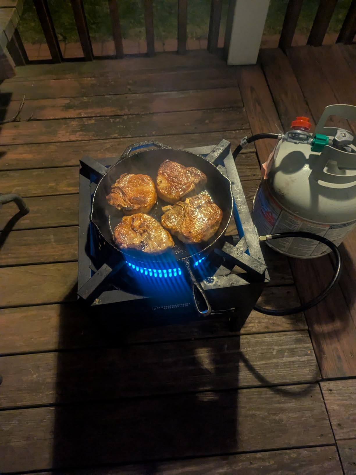 Concord Professional Single Banjo Wok Burner with Stand. Drop In Wok Edition. Up to 270,000 BTU. Great for Home Brewing, Wok Stir Fry, Turkey, Etc. (16
