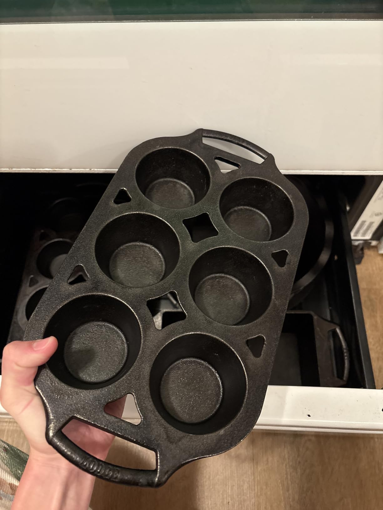 Lodge Cast Iron Muffin Pan customer photo 1