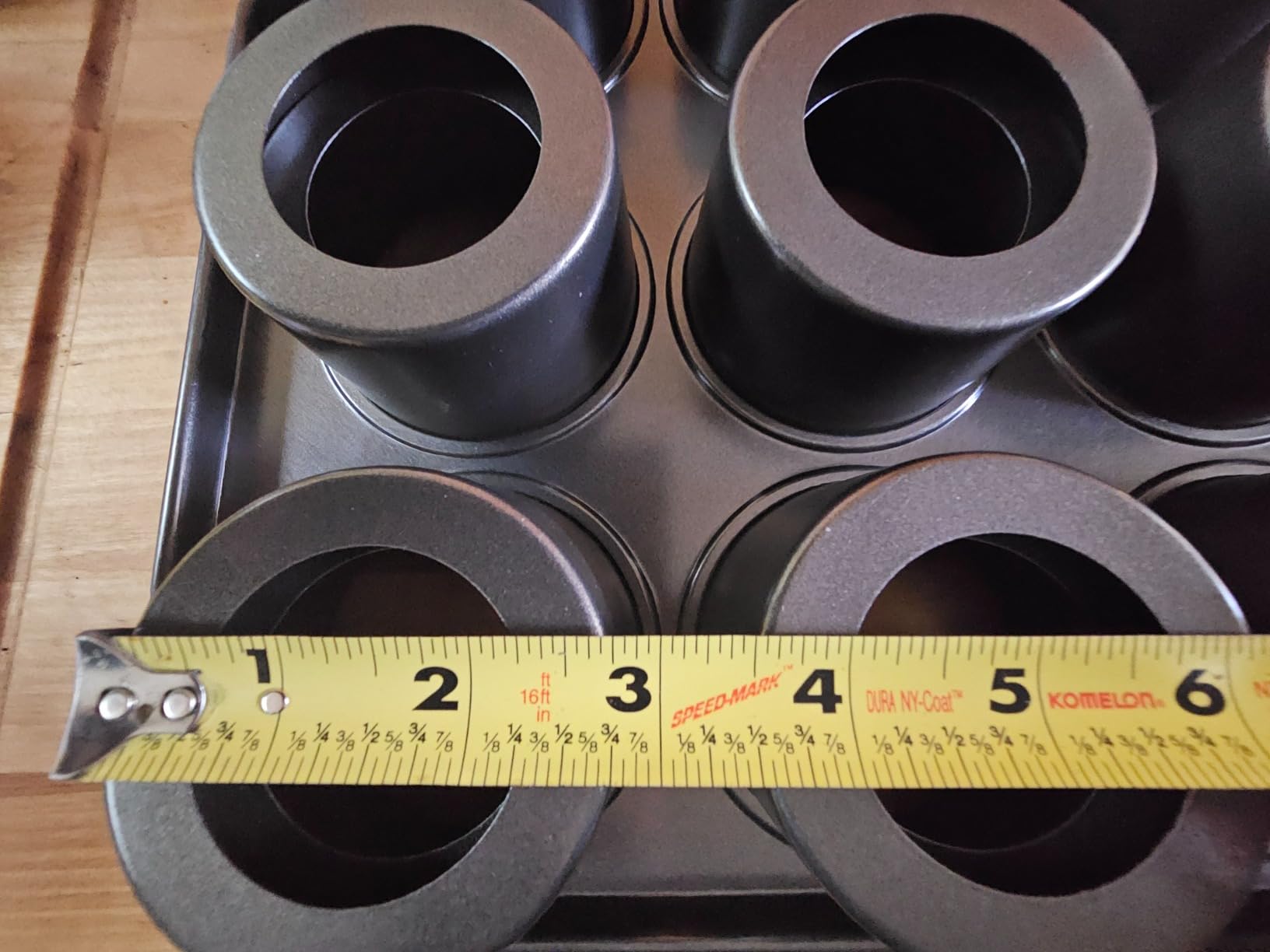 Wrenbury Pro Mini Cheesecake Pan - Nonstick Carbon Steel, Removable Bottom, 12 Cup, 3-Inch, Easy Clean, PFOA-Free customer photo 1