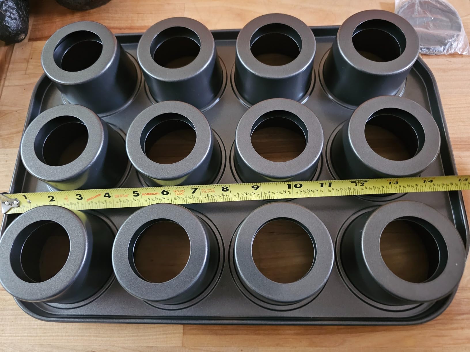 Wrenbury Pro Mini Cheesecake Pan - Nonstick Carbon Steel, Removable Bottom, 12 Cup, 3-Inch, Easy Clean, PFOA-Free customer photo 2