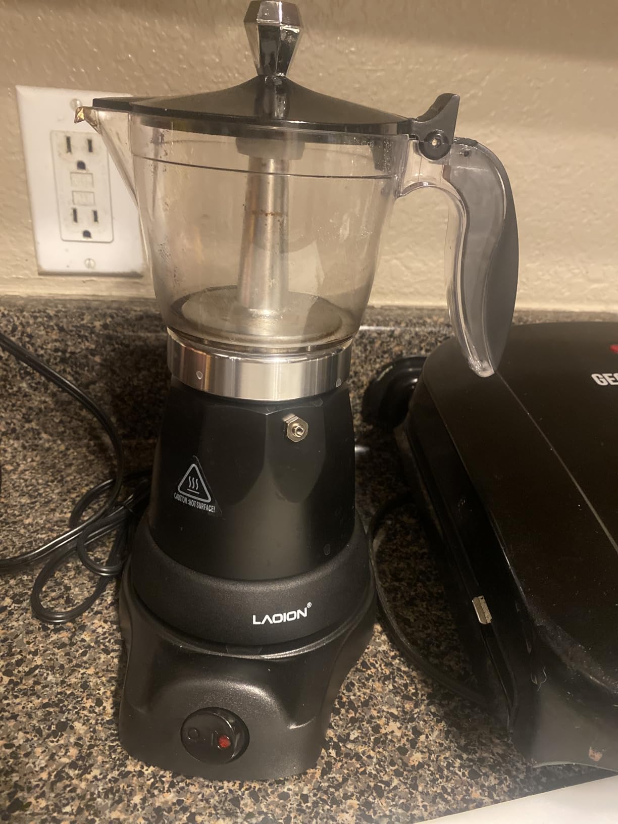 Cuban Coffee Maker, 6 or 3cup Electric Espresso Coffee Maker, Portable Cafeteras Electricas Modernas, Electric Moka Pot with Detachable Base & Overheat Protection, Coffee Gift for Home Travel - Customer Photo 1