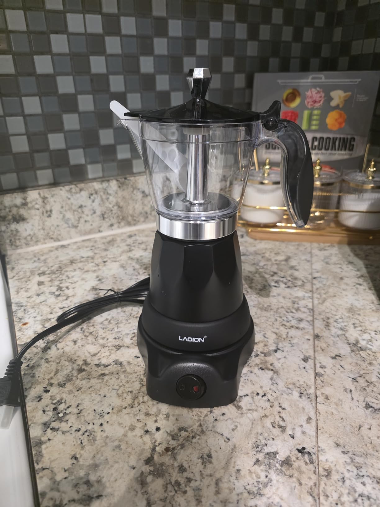 Cuban Coffee Maker, 6 or 3cup Electric Espresso Coffee Maker, Portable Cafeteras Electricas Modernas, Electric Moka Pot with Detachable Base & Overheat Protection, Coffee Gift for Home Travel - Customer Photo 3