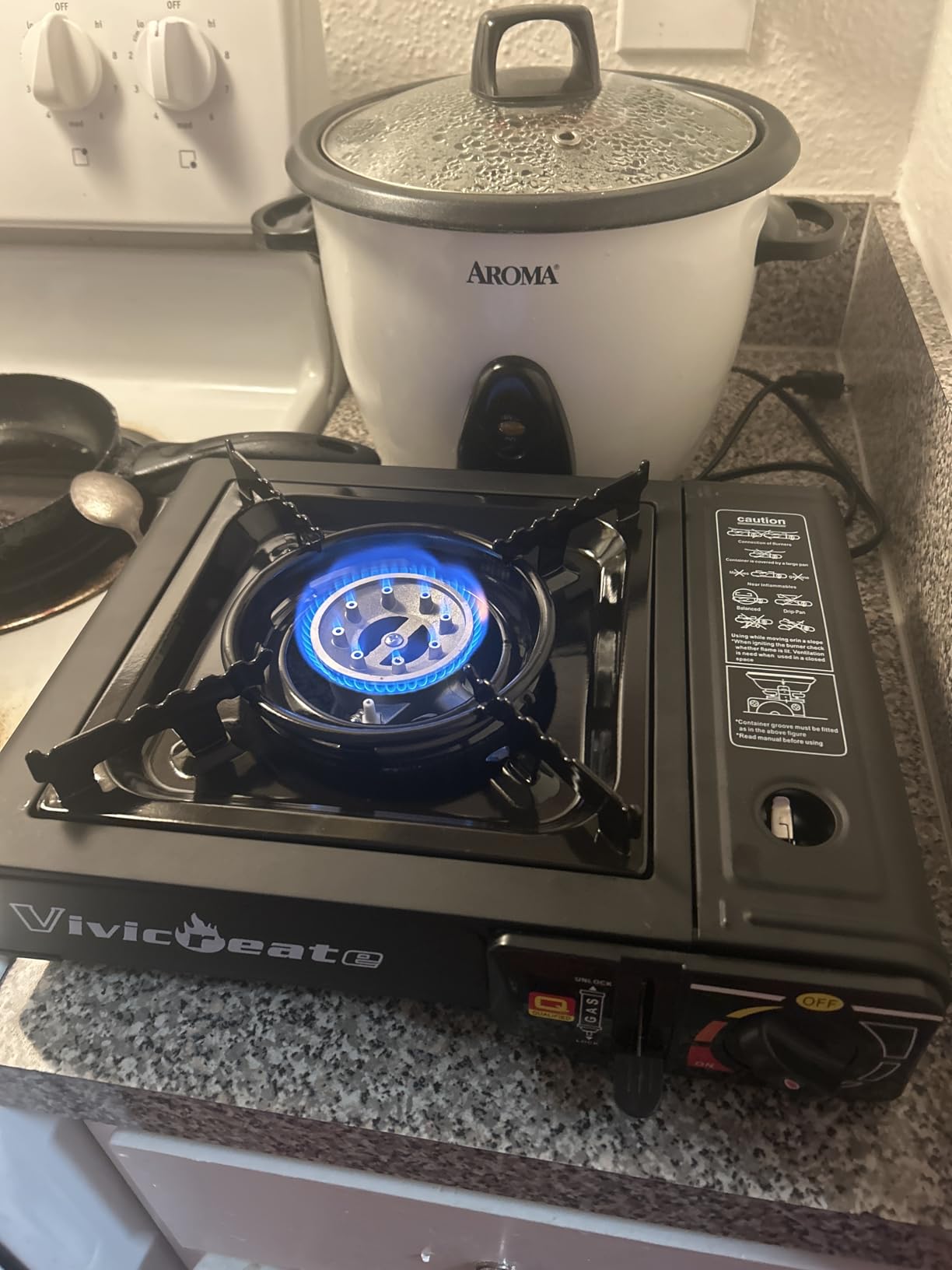 Vivicreate 8500 BTU Portable Butane Gas Stove for Camping Cooking Outdoor, Lightweight Portable Stove Burner with Auto Ignition customer photo 1