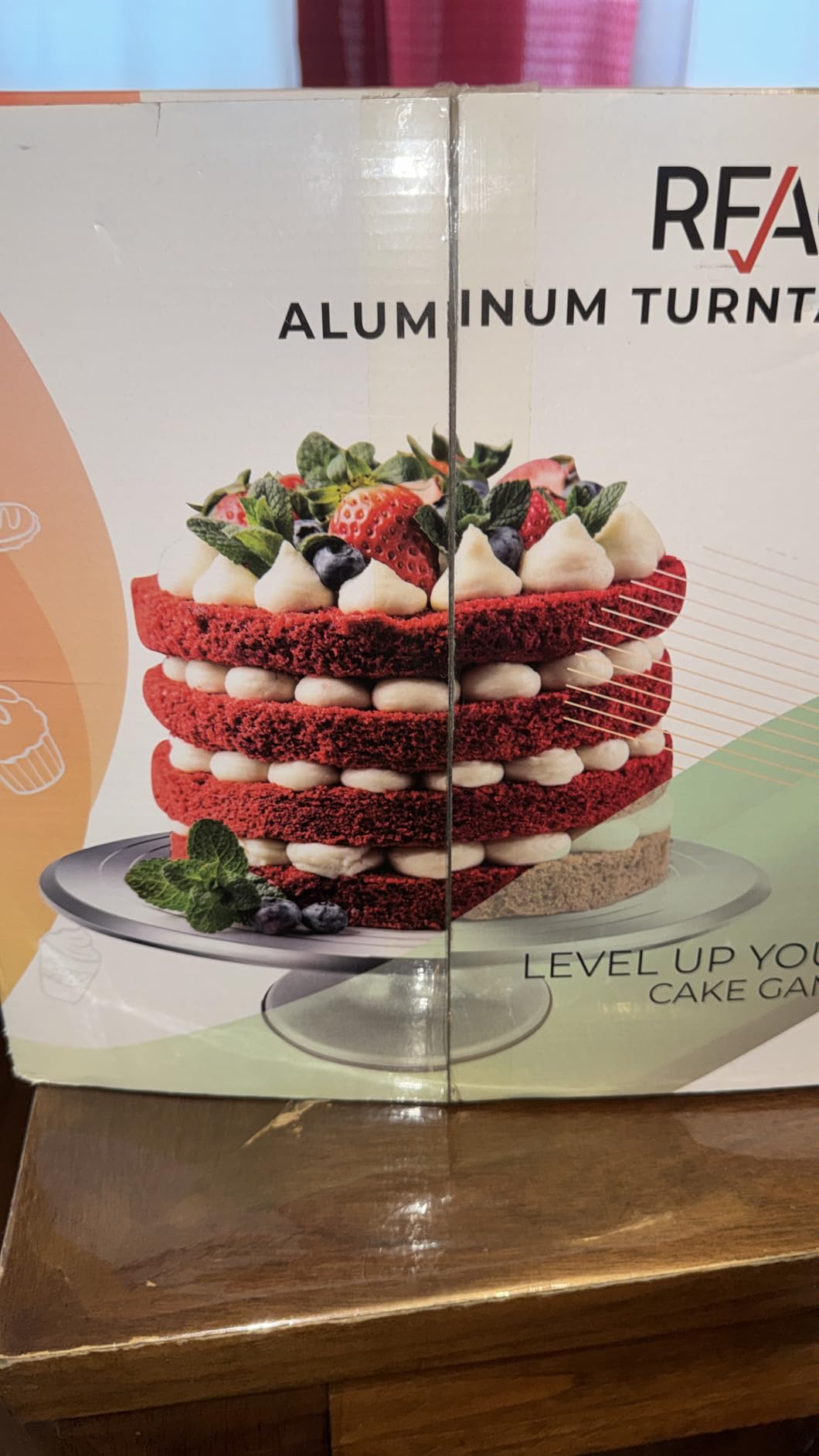 RFAQK 12 Inch Aluminum Alloy Revolving Cake Stand, Cake Turntable for Decorating Rotating Cake Stand for Cupcakes, Pastries and Cake Decorations customer photo 1