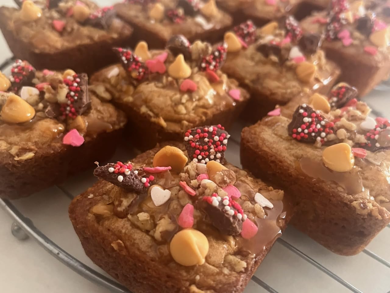 Financier Cake Pan, 12-Cavity Non-Stick Rectangle Muffin Pan Biscuits Cookies Bakeware for Oven Baking (Champagne Gold) customer photo 1