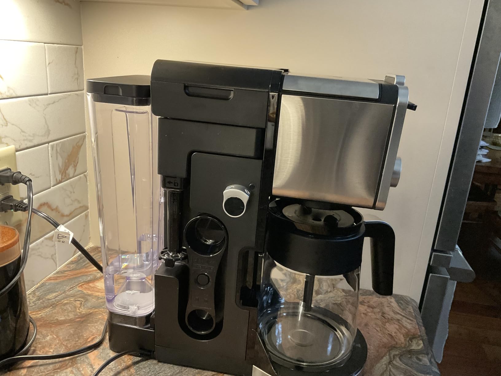Ninja | Drip Coffee Maker | DualBrew Pro Hot & Iced Coffee Machine | Use with K-Cup Coffee Pods | 3 Brew Styles (Classic, Rich, & Iced) | 60oz Removable Reservoir & Dishwasher Safe | Black | CFP101 - Customer Photo 0