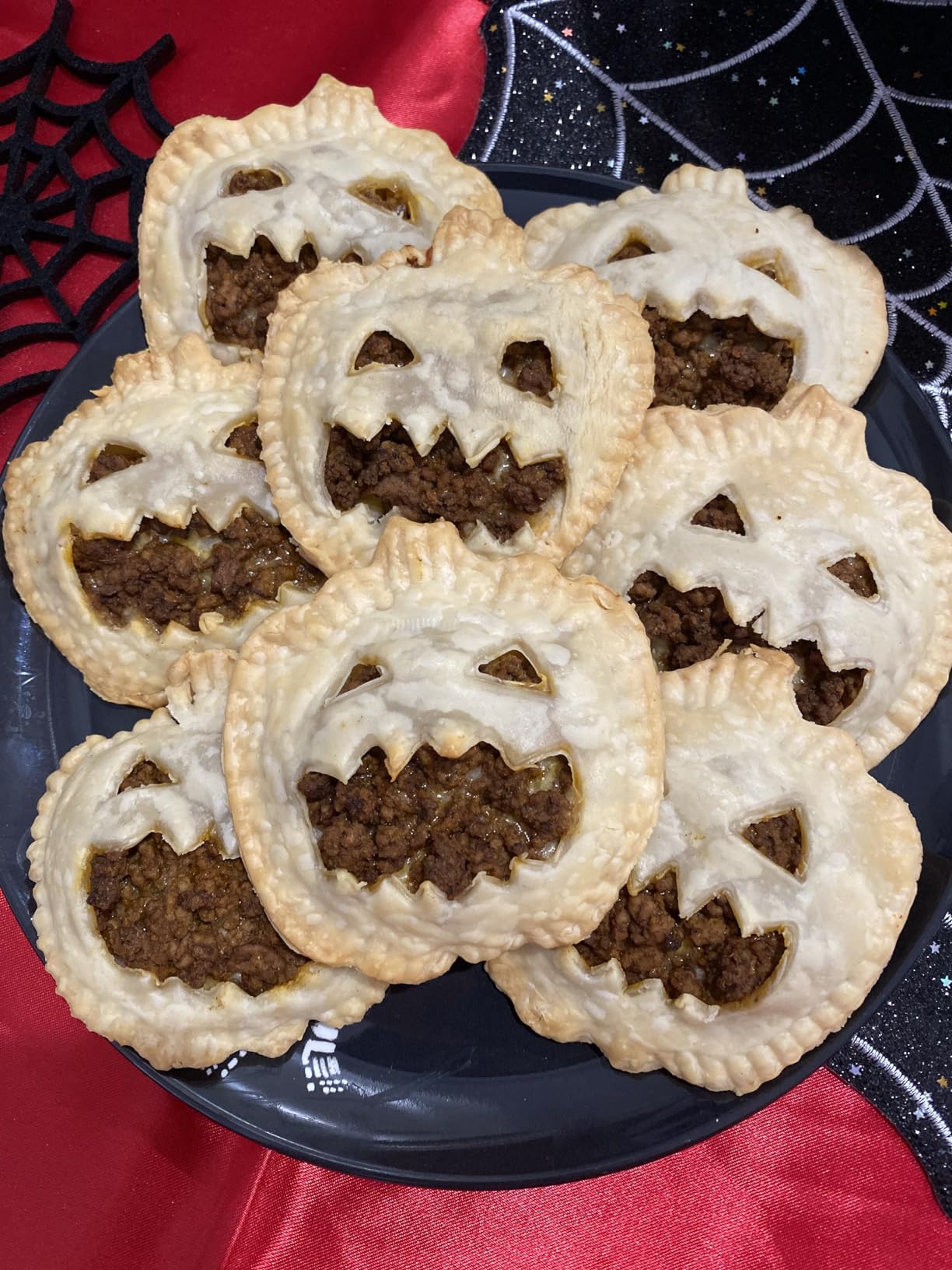 3PCS Dough Presser Pocket Pie Molds, Party Potluck Hand Pie Molds, Apple, Pumpkin And Acorn Shapes customer photo 2