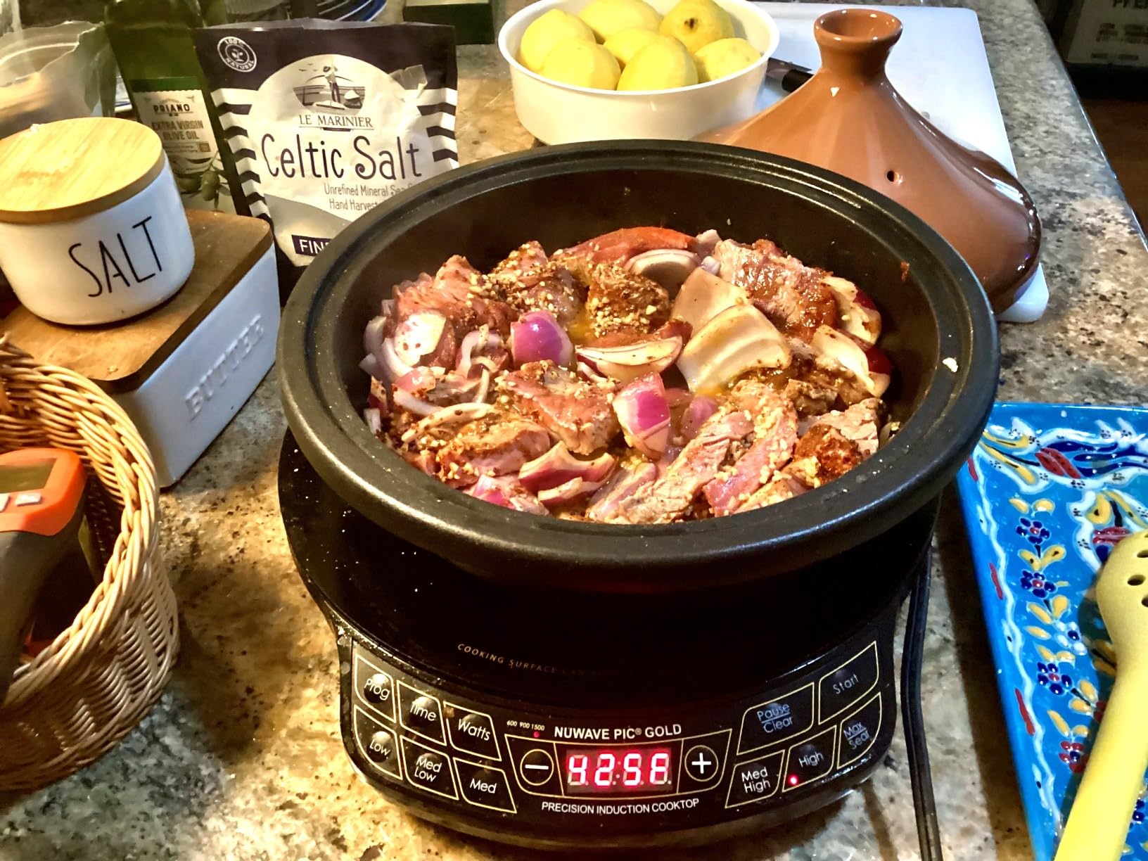 Kook Moroccan Tagine, Enameled Cast Iron Cooking Pot, Tajine with Ceramic Cone-Shaped Closed Lid, 3.3 QT (Matte Black) customer photo 2