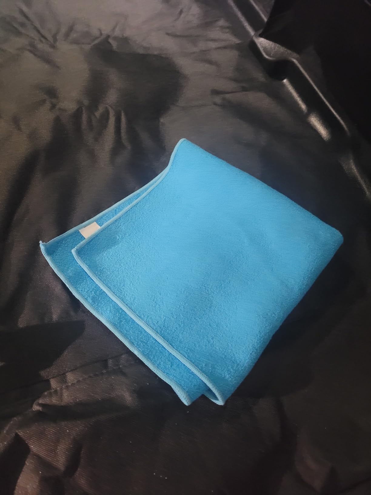 Meguiar's Ultimate Glass Cleaner & Water Repellent - Premium Glass and Window Cleaner for Quick Cleaning with Hydrophobic Technology that Acts as a Rain Repellent Improving Visibility in Rain - 16oz - Customer Photo 3