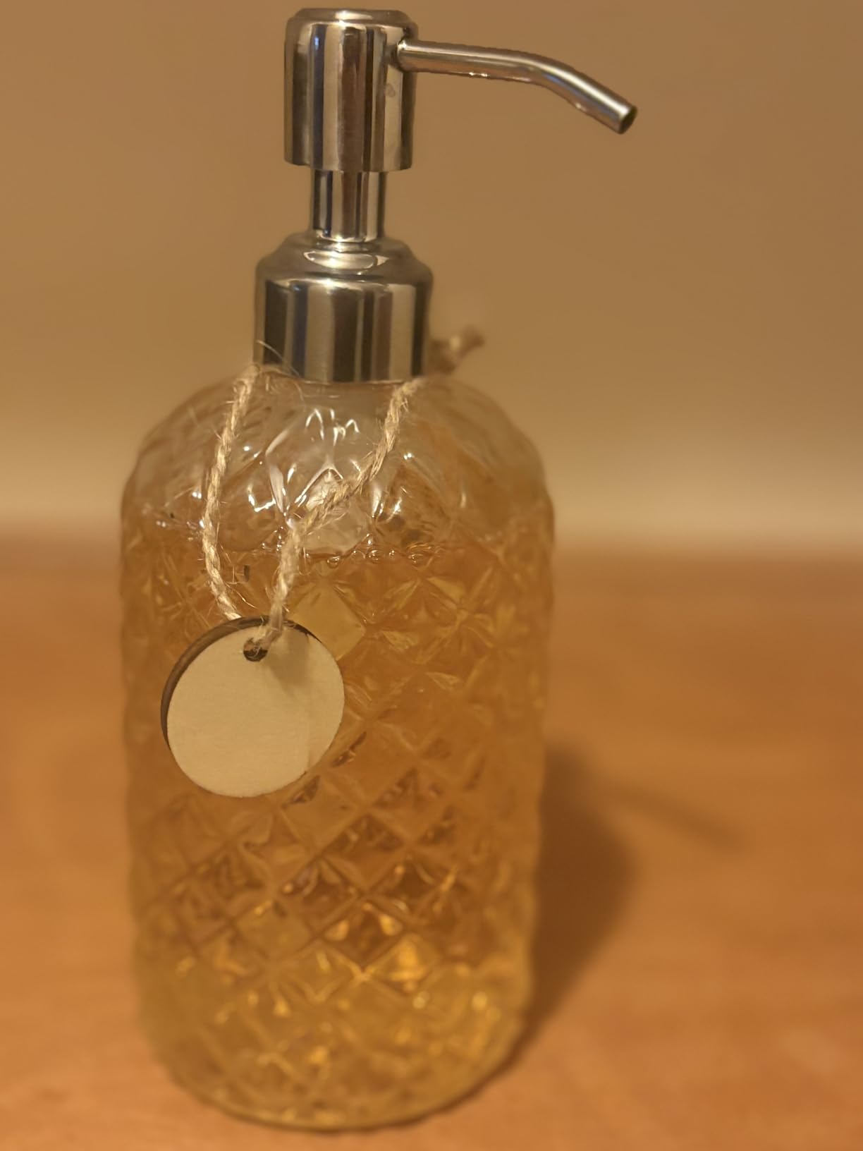 JASAI 18Oz Gem Patterned Clear Glass Soap Dispenser with Rust Proof Pump, Refillable Hand soap Dispenser for Kitchen, Premium Bathroom Soap Dispenser for Dish Soap, Hand soap, Lotion(Clear). - Customer Photo 3