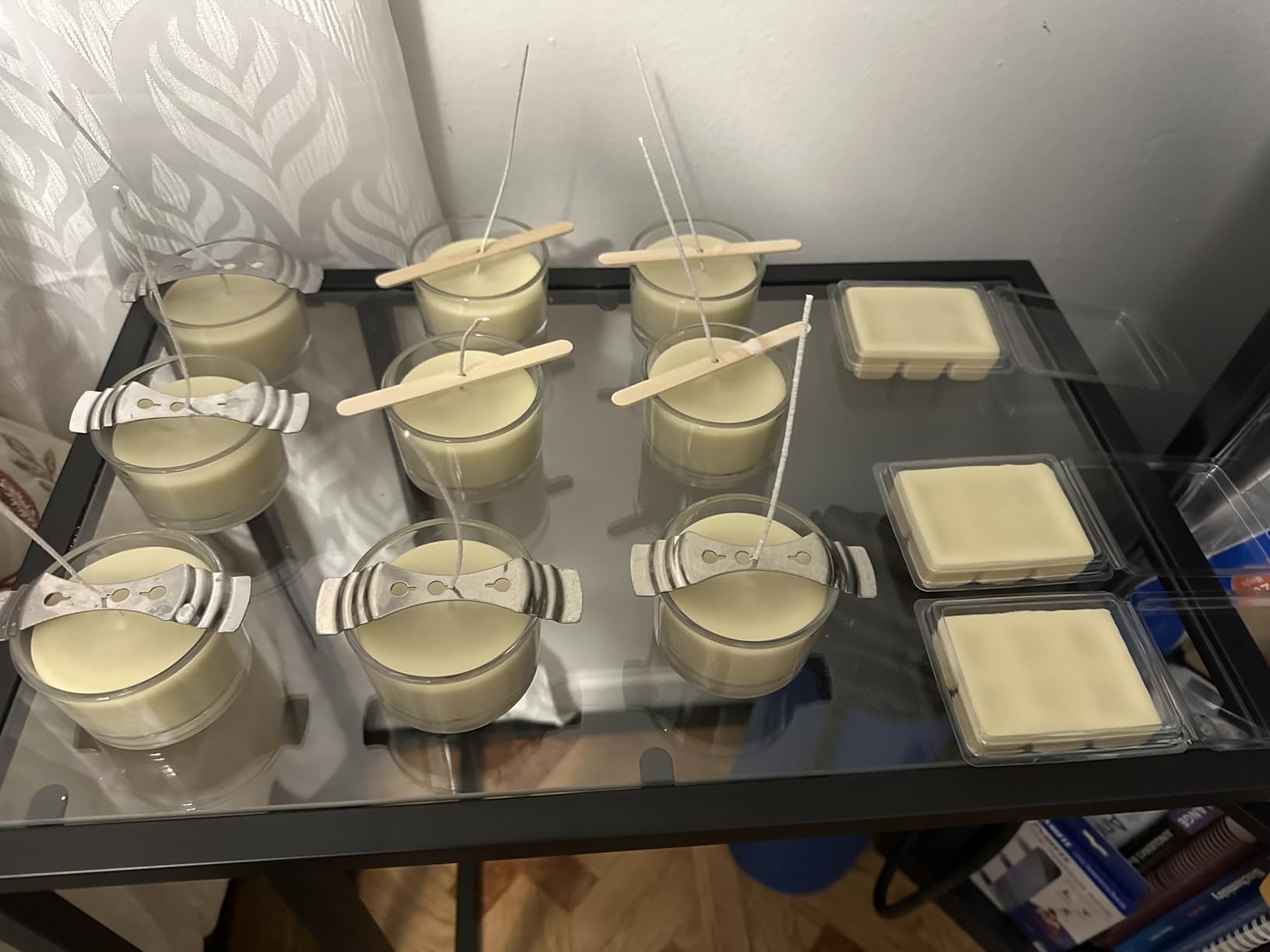 VEVOR 8Lbs Wax Melter for Candle Making, Large Electric Wax Melting Pot, 4-Level Temperature Control, Easy Pour Spout Easy Clean for Candle Soap Cream Beauty Bulk Production Business or Home ASIN - Customer Photo 1