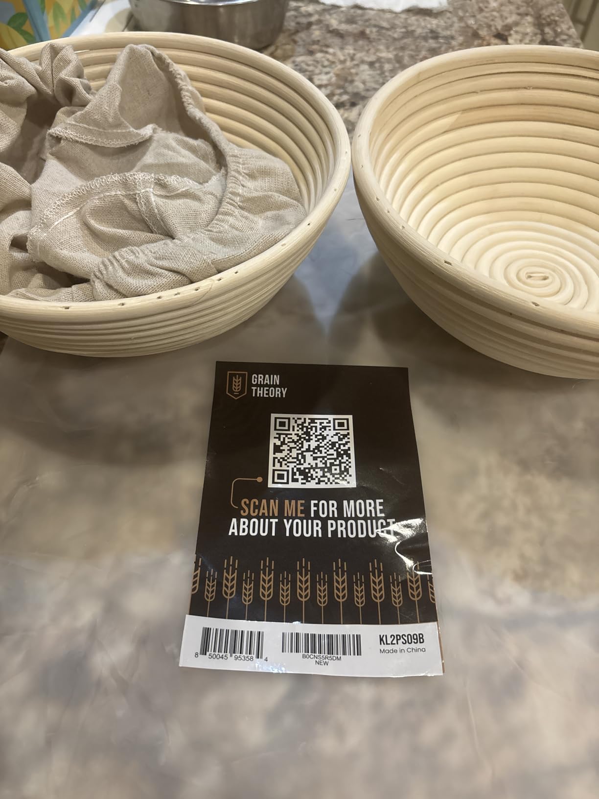 Kook Banneton Bread Proofing Baskets, Artisan Sourdough Bread Making Baskets, 9 Inch Handwoven Rattan Baskets and Cloth Liners, Set of 2, Round customer photo 1