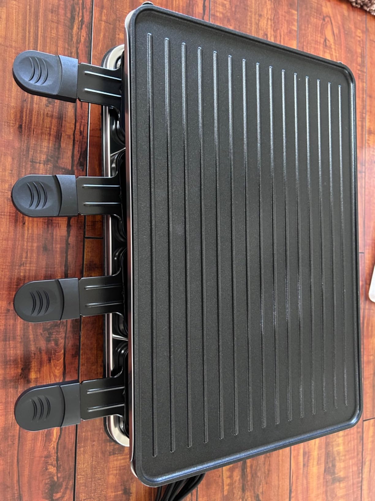 Raclette Table Grill, Indoor Grill Korean BBQ Grill Electric Griddle, 2 in 1 Electric Griddle Nonstick with 8 Raclette Cheese Pans Adjustable Temperature Control 1300W Ideal for Family Party Fun customer photo 1