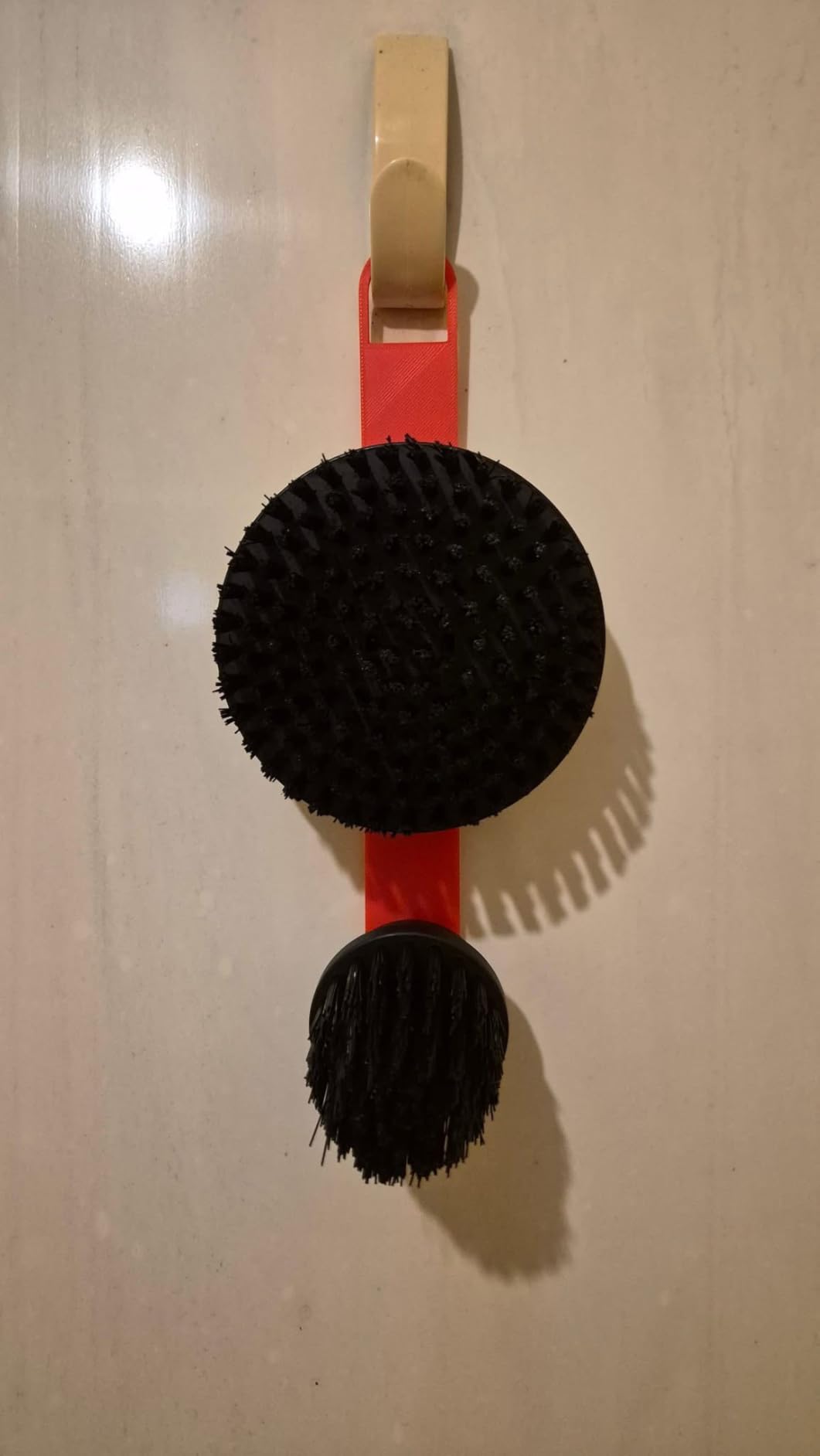 HOTO Cordless Electric Spin Scrubber, IPX7 Full Body Waterproof Bathroom Cleaning Brush, Max 22 in-lb, Shower Scrubber Brush with Long Handle, 6 Brush Heads, Power Scrubber for Bathroom, Floor, Tile - Customer Photo 1