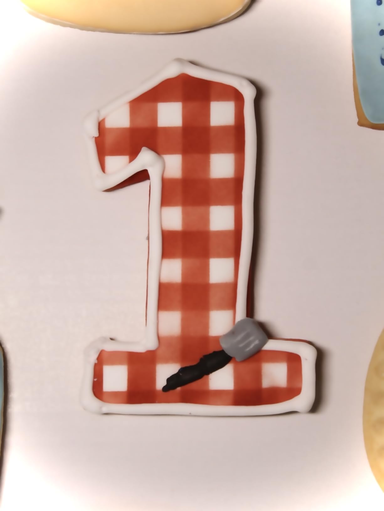 JULBEAR 36 PCS Cookie Stencil, Royal Icing Cookie Cake Stencils Reusable Pattern Airbrush Templates Mold Tools for Cookies Baking Painting Dessert Coffee Decoration DIY Party Decor（5.5x5.5 inches） customer photo 1