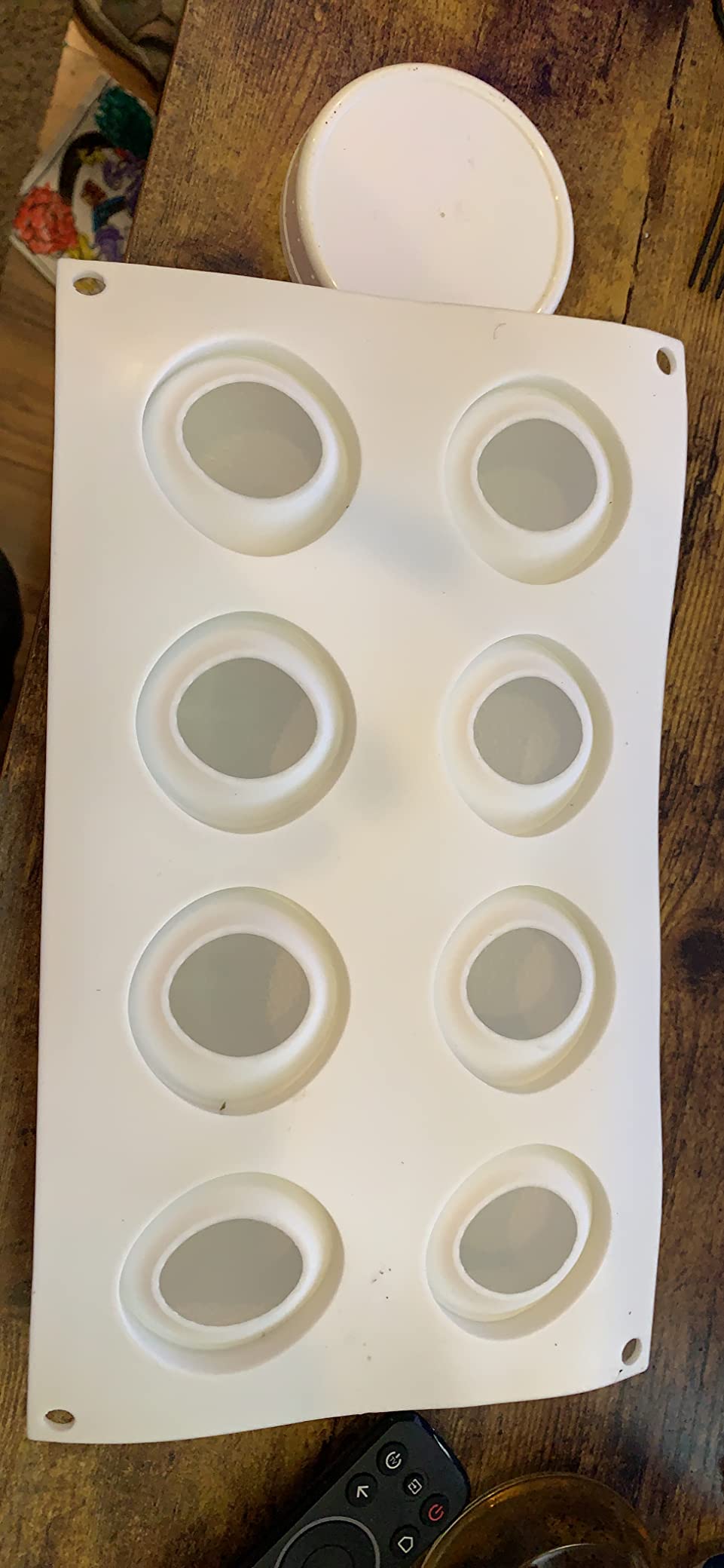 Ellipse Puff Silicone Molds, 3D Silicone Pastry Molds, Eclair Mousse Cake Baking Mold for Cake Decoration Candy Chocolate Truffle French Dessert Jelly Pudding (8-Cavity) customer photo 2