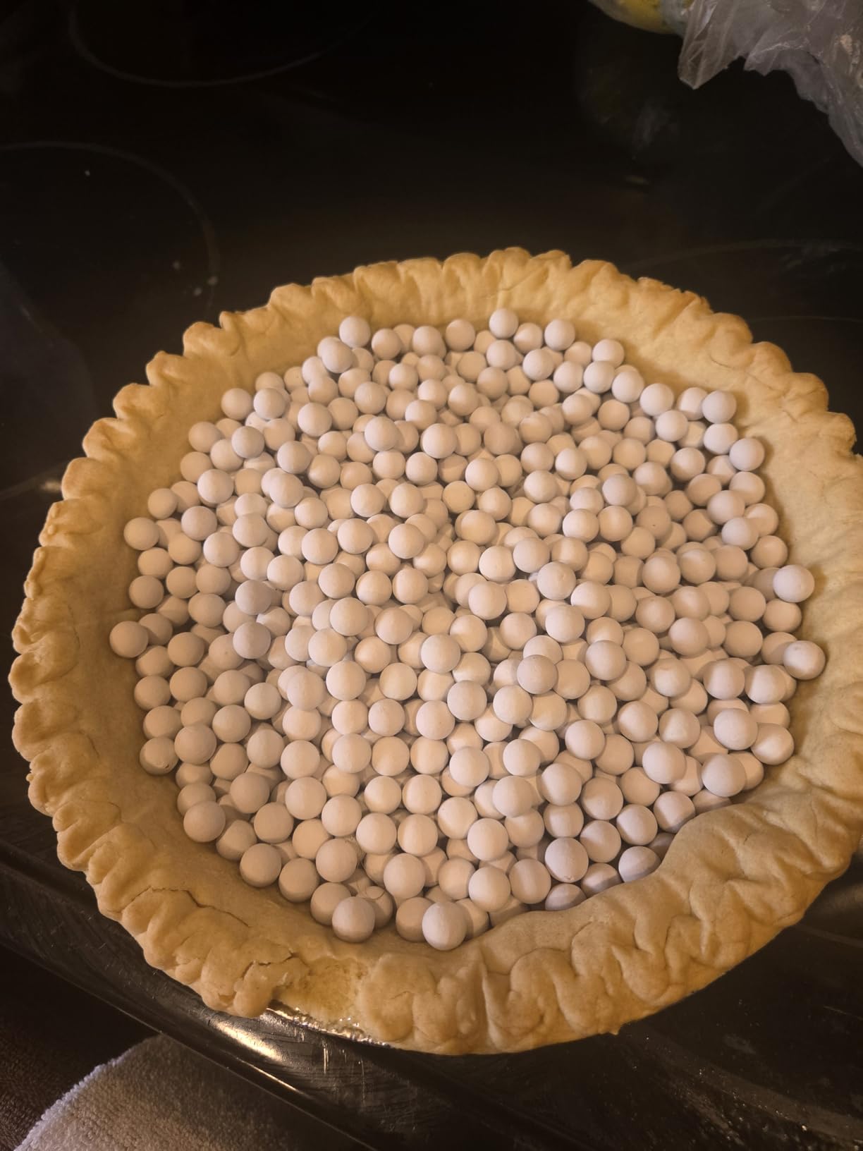 MOBYKE 2.2 LB Pie Weights for Blind Baking, Ceramic Blind Baking Pie Weights Beads for Crust Natural Ceramic Stoneware with Storage Box customer photo 2