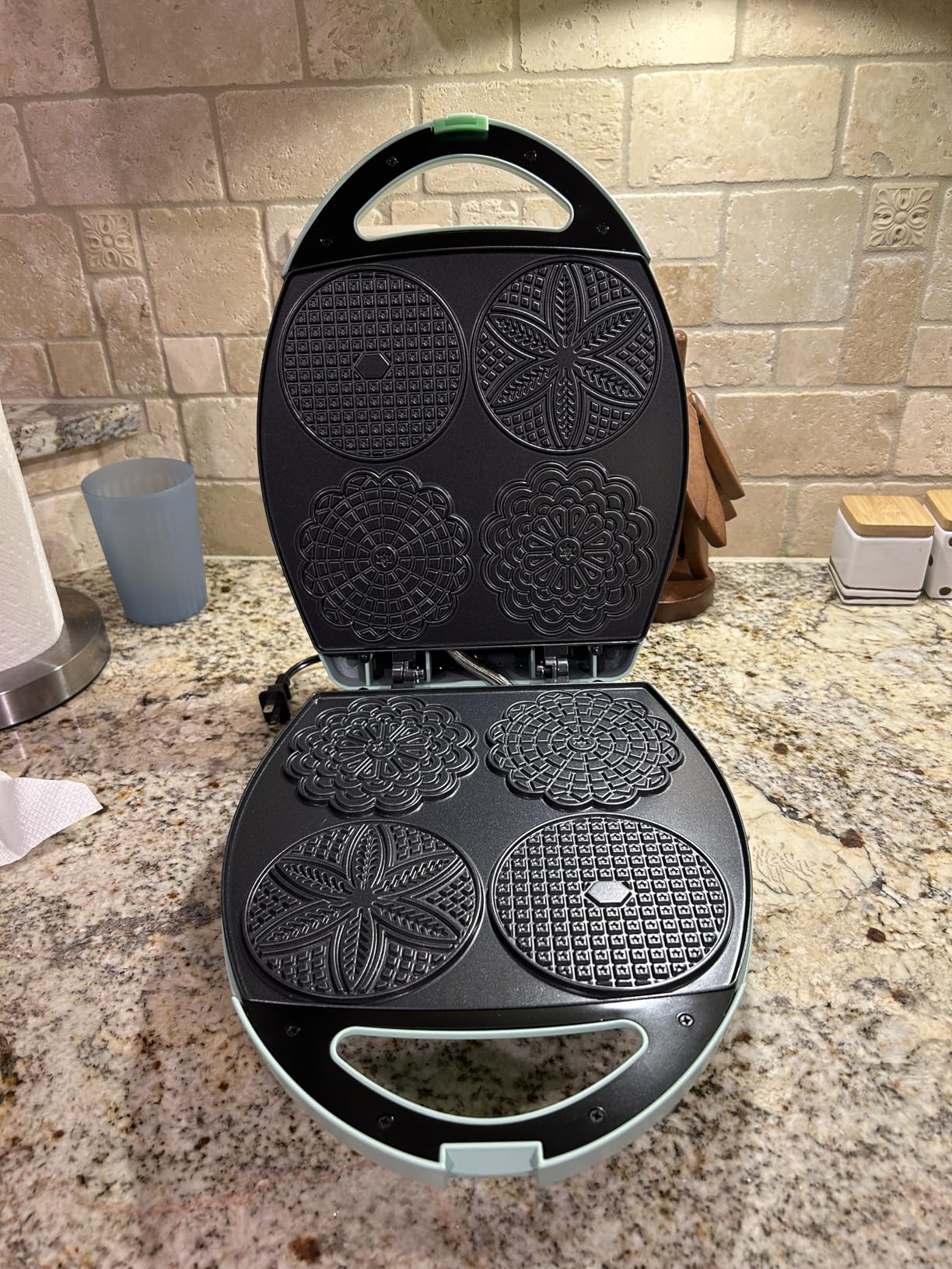 Multi Pizzelle Maker Electric, Stroopwafel Iron, 4 x 4.5'' Pizzelle Waffle Cookies Maker with Temperature Control, Ideal for Holidays, Parties & More, Great Choice for Gift, Graphite customer photo 2