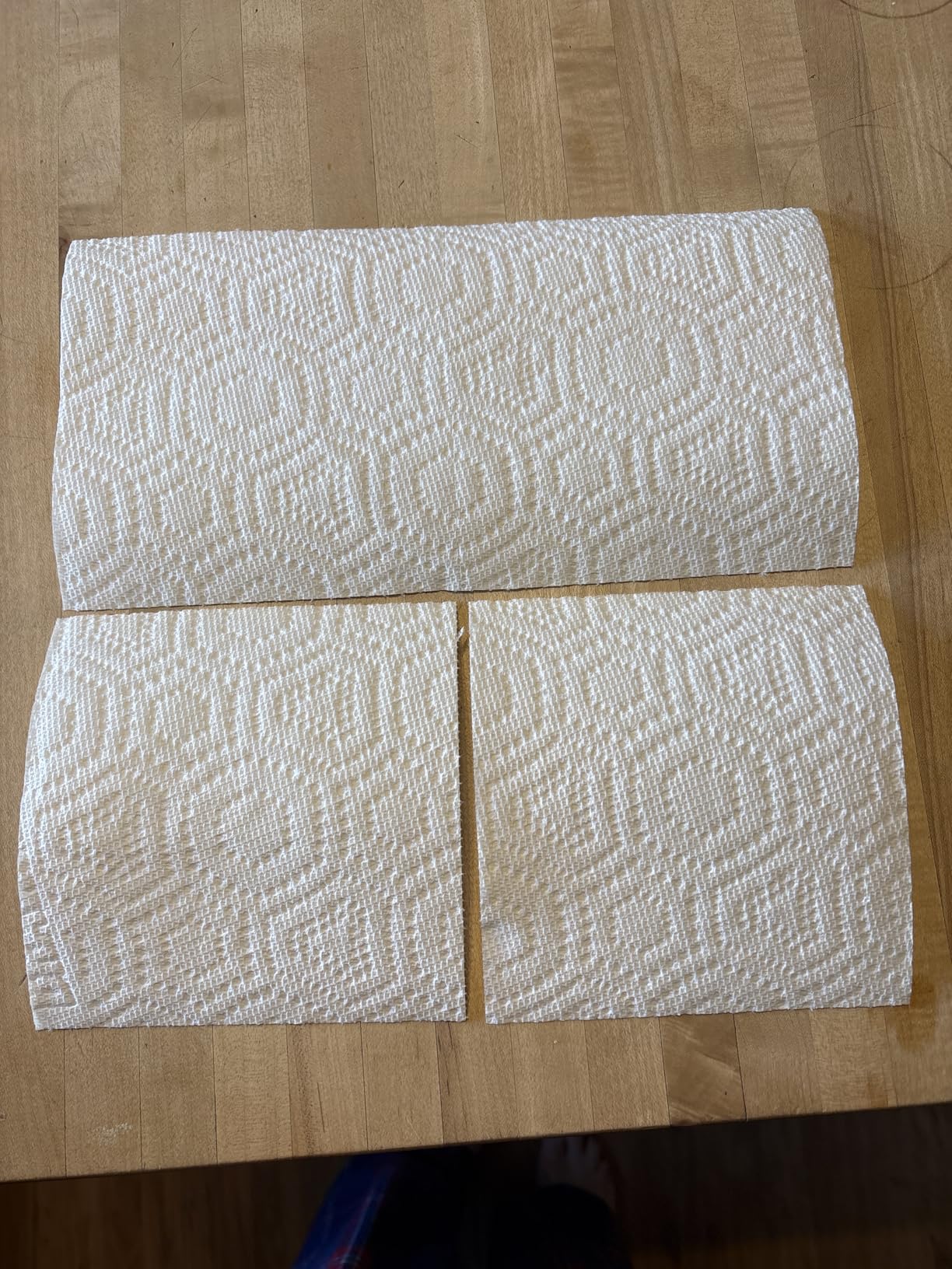 Brawny Tear-A-Square 3-Ply Paper Towels, 8 Triple Rolls = 24 Regular Rolls, Strong, Absorbent, and Durable with 3 Sheet Sizes (Quarter, Half, Full) - Customer Photo 1
