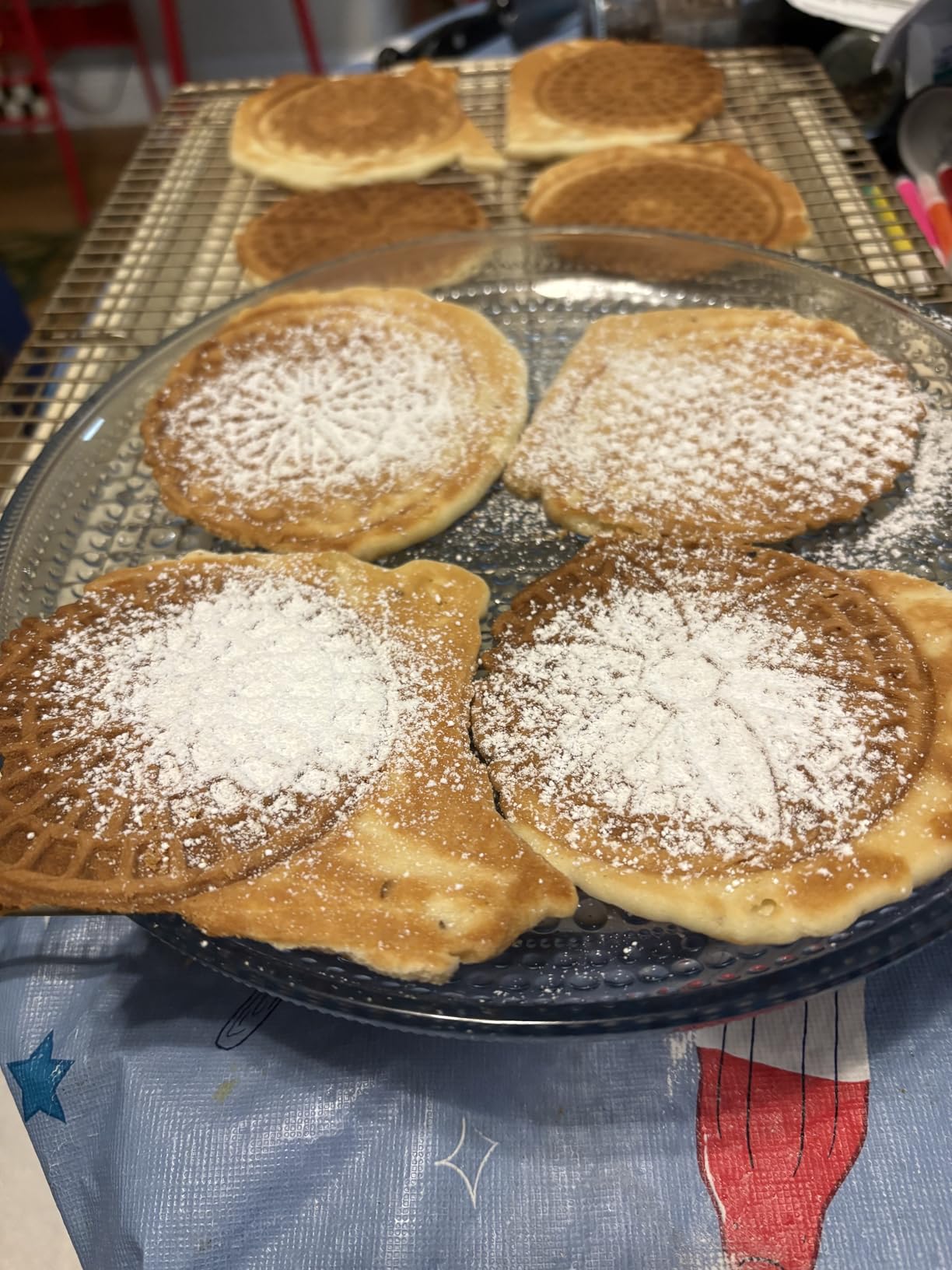 Baker's Friend Pizzelle Maker Electric, 4 X 3.5