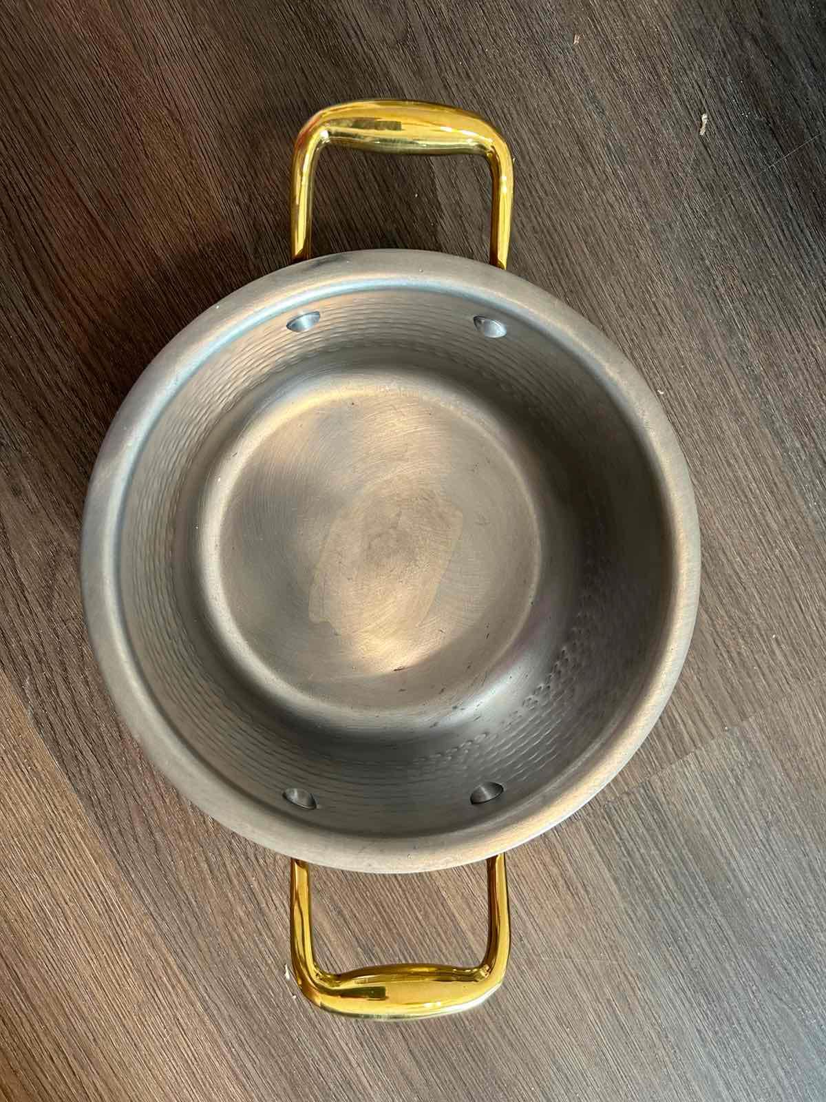 Swadeshi Blessings Exclusive Range Brass Pot/Stock Pot for Cooking with Lid/Teflon-Free/Naturally Non-Stick Brass Utensils with Tin Coating (1 Litres) customer photo 2