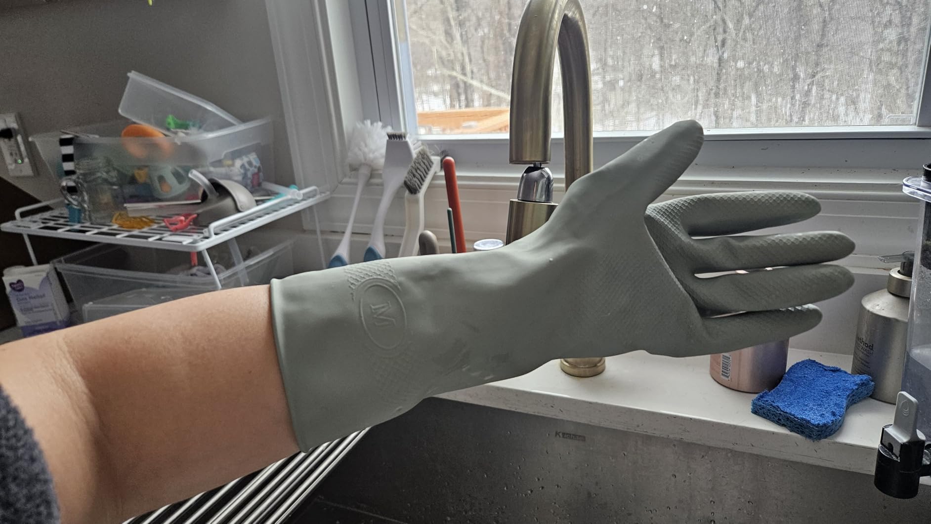 Rubber Cleaning Gloves for Dishwashing, 4 Pairs Reusable Kitchen Gloves for Washing Dishes and Household Cleaning, Colorful Dish Gloves with Flocked Lining and Non-Slip Grip - Customer Photo 1