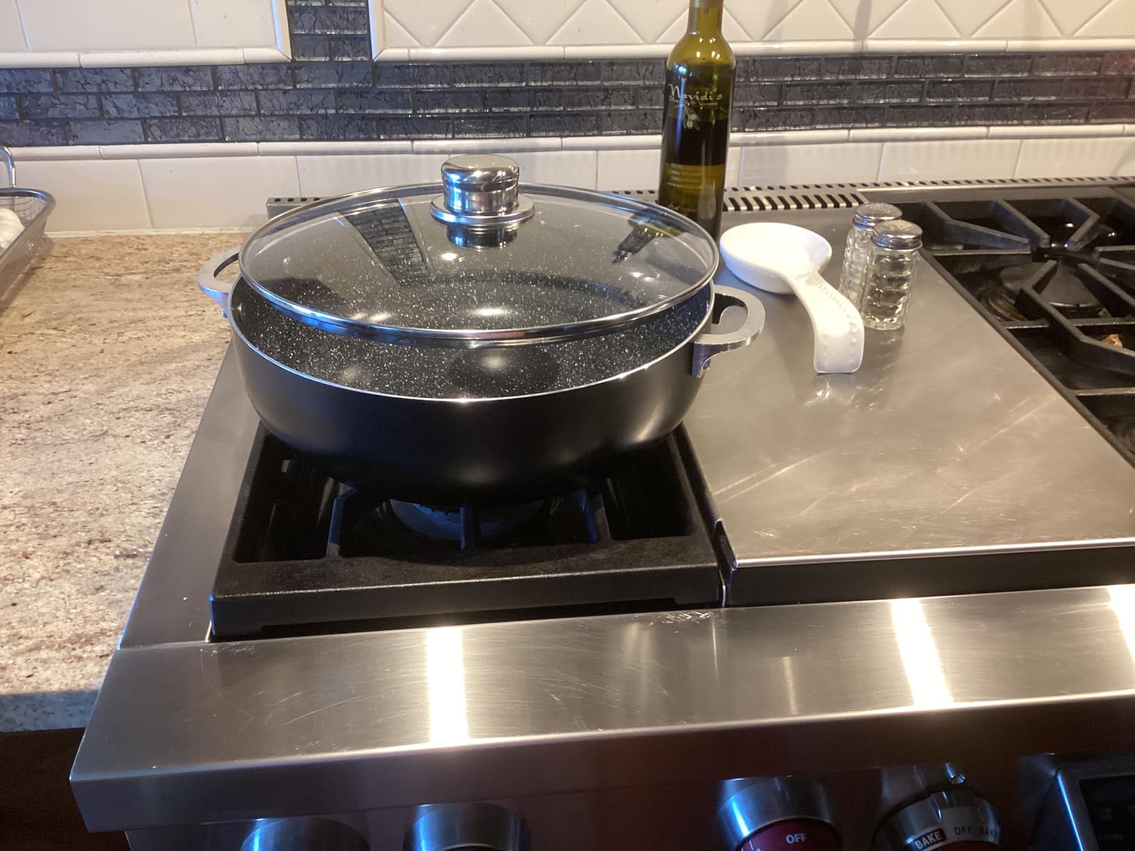 IMUSA 6.9Qt Bistro-Cera Aluminum Speckled Black Ceramic Caldero with Glass Lid, Nonstick Dutch Oven Pot for Rice, Family Meals, and Traditional Cooking, Black customer photo 1