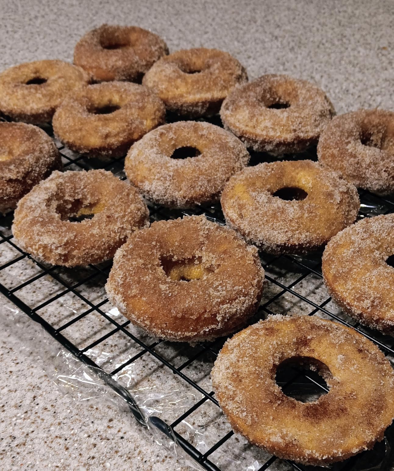 NutriChef Nonstick Donut Pans for Baking | 6 Durable & Easy to Clean Doughnut Molds | Fits Full-Sized Doughnuts | Oven Safe Up To 450F | Bake Perfect Donuts & Bagels | 12.5 x 8.5 Donut Trays | 2 Pack customer photo 1