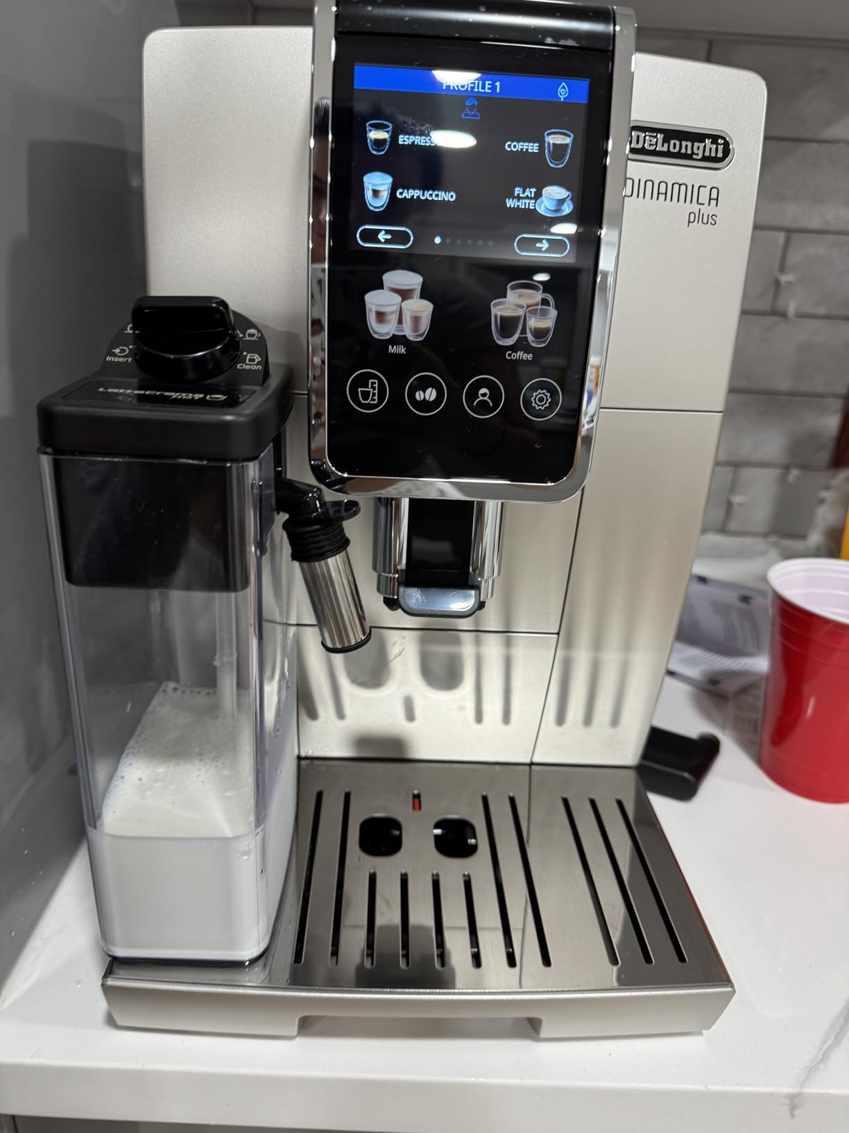 De'Longhi Dinamica Plus Fully Automatic Espresso Machine - Brew Personalized Coffee for up to 4 User Profiles, 24+ Recipes, Built in Grinder & Automatic Milk Steam Wand with 3 Frother Modes - Customer Photo 1