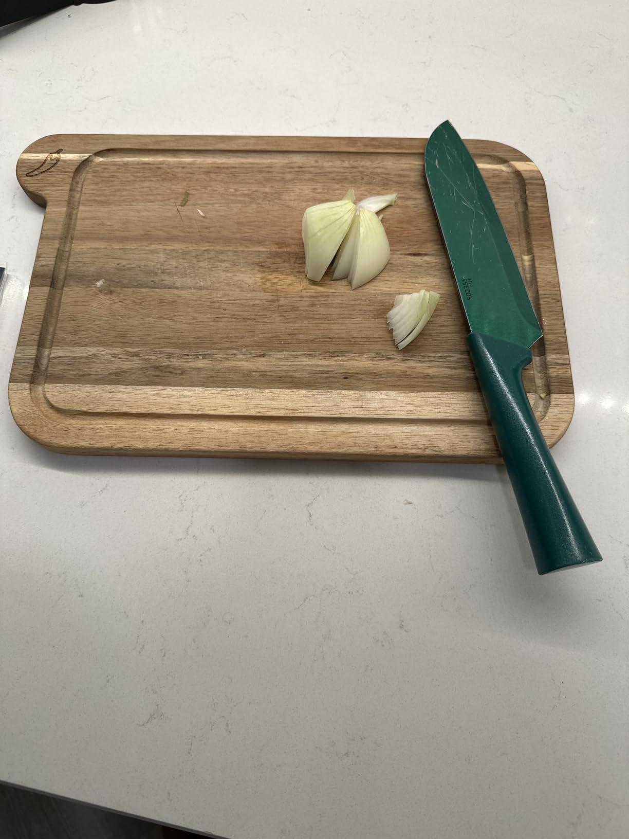 Non Toxic Cutting Boards - Cutting Board Set Free of Mineral Oil, Made of FSC Acacia Wood - Cutting Boards for Kitchen - Includes 3 Chopping Boards. By Ziruma Customer Review Non Toxic Cutting Boards - Cutting Board Set Free of Mineral Oil, Made of FSC Acacia Wood - Cutting Boards for Kitchen - Includes 3 Chopping Boards. By Ziruma - Customer Photo 0