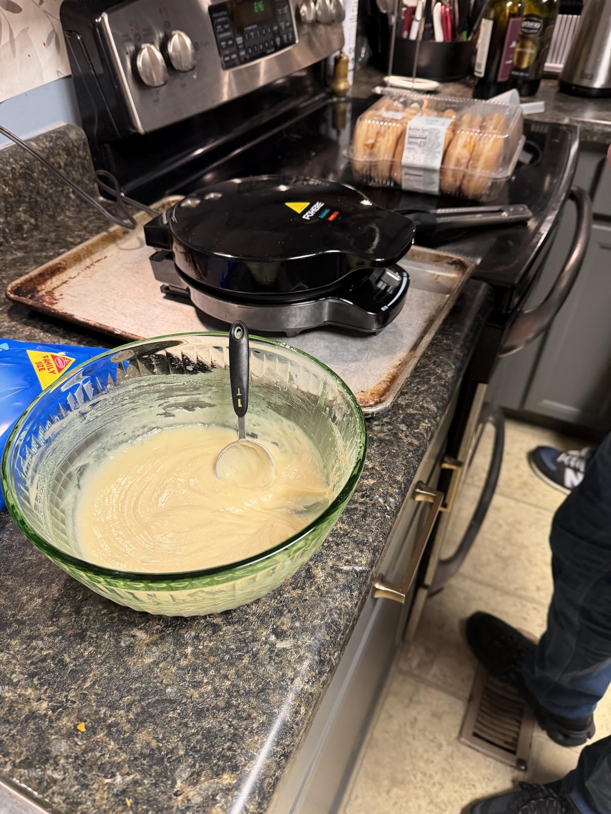 FOHERE Waffle Cone Maker Machine and Ice Cream Bowl Maker with Temperature Control, Double Side Nonstick Waffle Bowl Maker with Cone Roller, 7.5