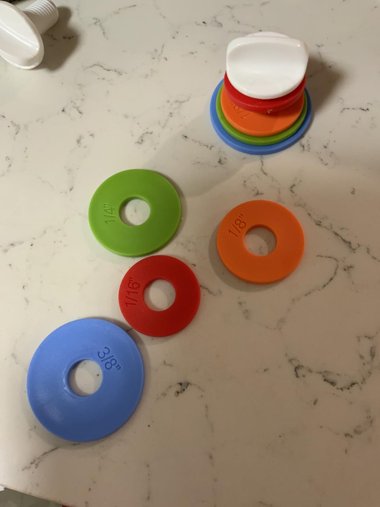 Adjustable Rolling Pin with 4 Thickness Rings for Baking, 17