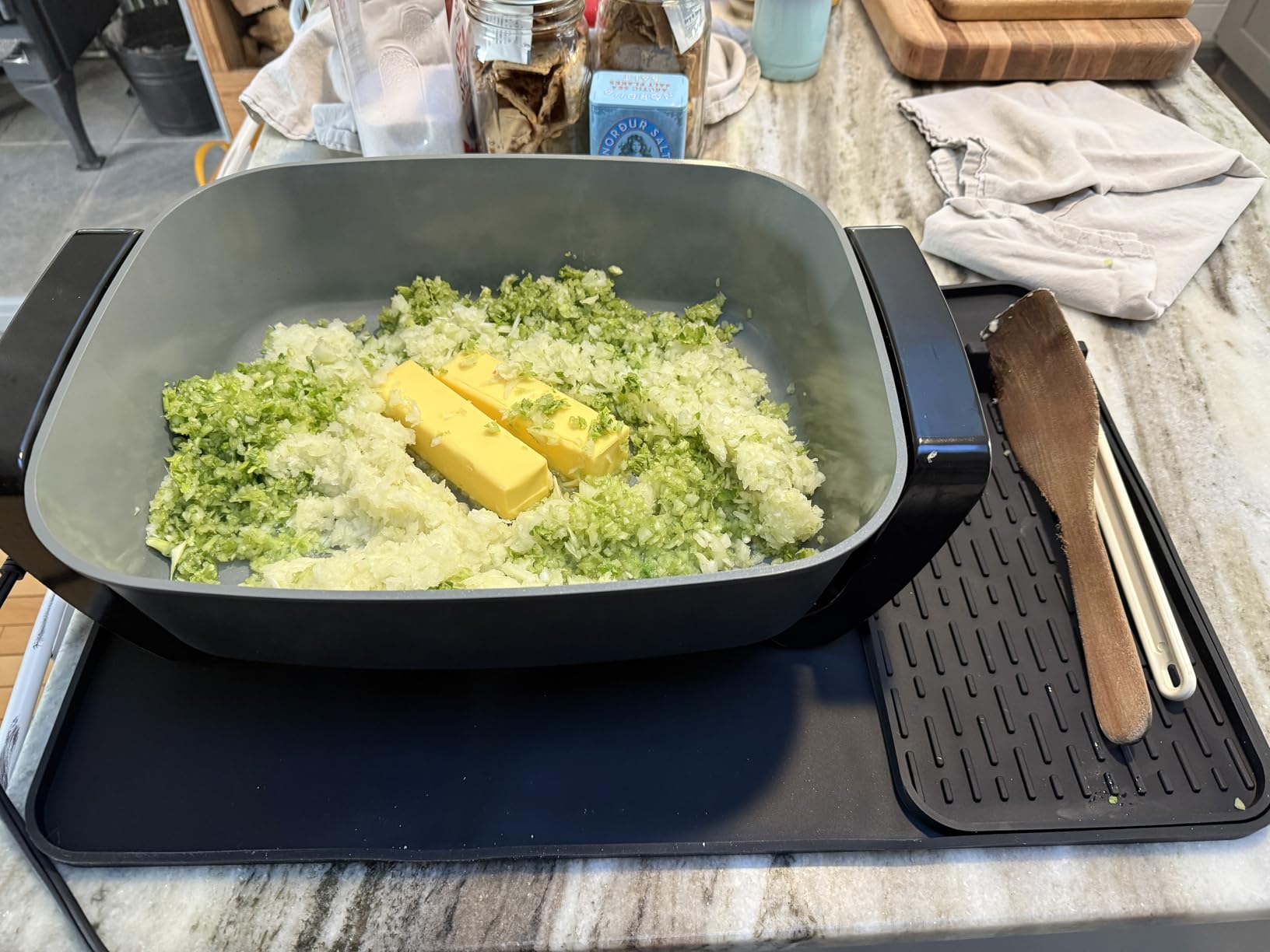 Elite Gourmet 15