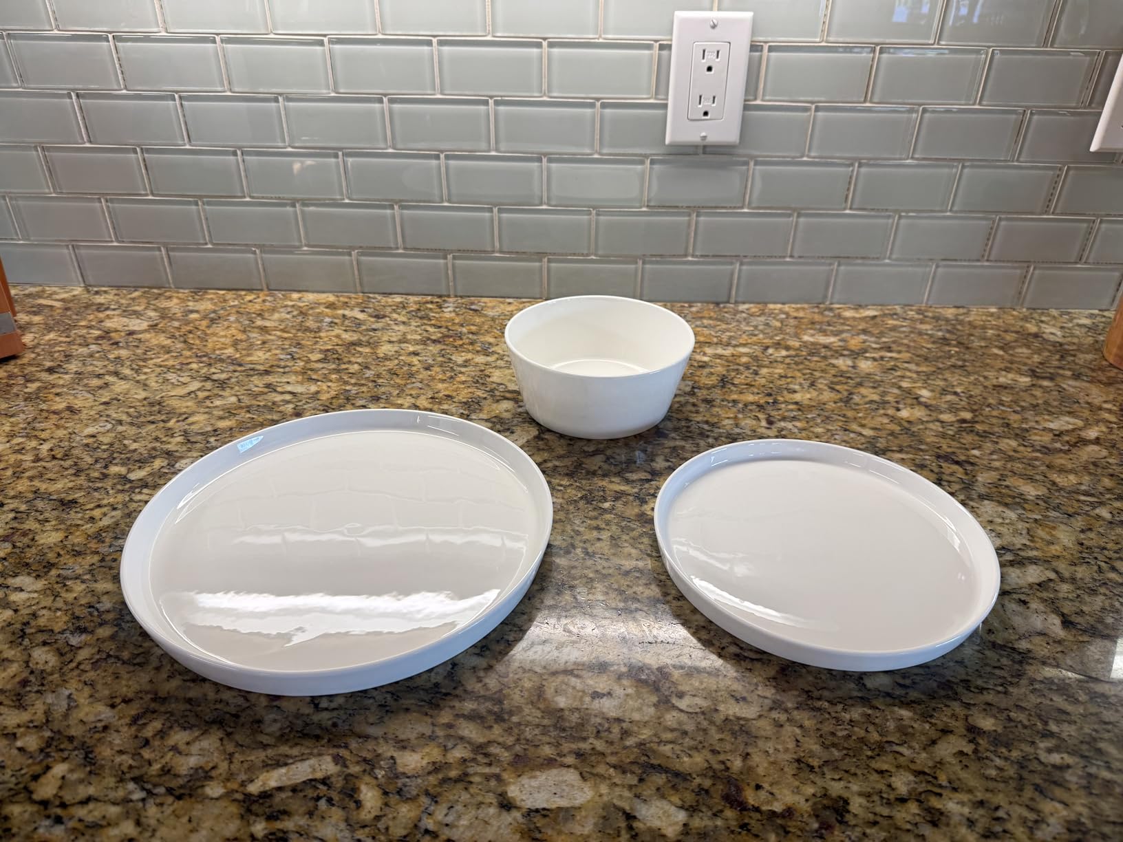 Mikasa Rylee High Rim 12 Piece Bone China Durable Chip Resistant Lightweight Dinnerware Set, Service for 4, White - Customer Photo 0