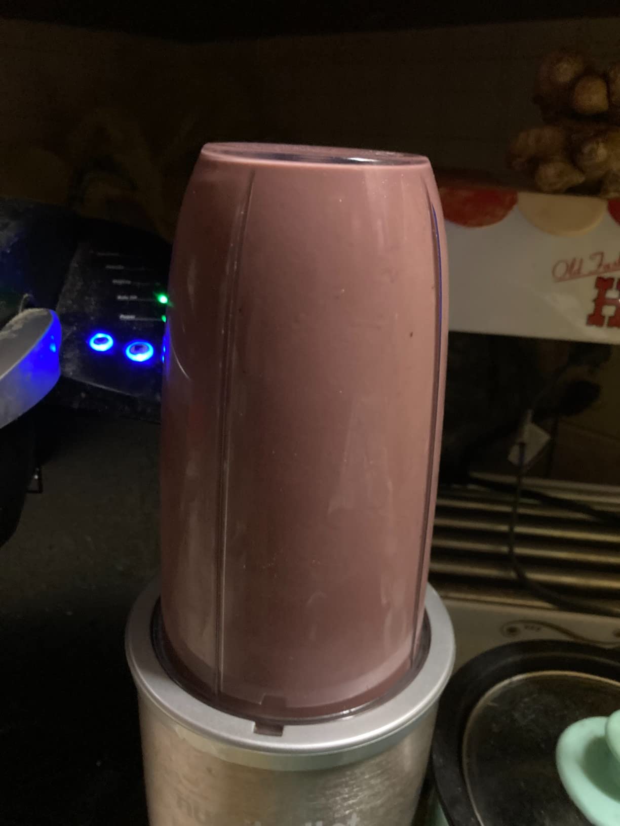 nutribullet Pro Nutrient Extractor, 900W, Matte White Customer Review nutribullet Pro Nutrient Extractor, 900W, Matte White - Customer Photo 2